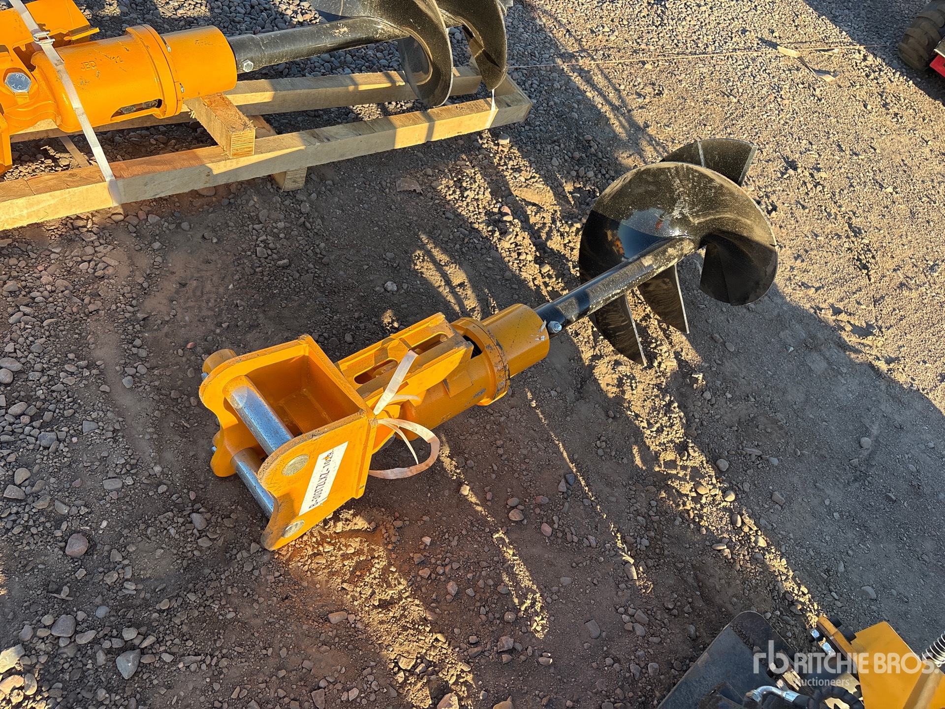 Photo of 2026 GIYI 32 in - Fits Cat 303 (Unused)