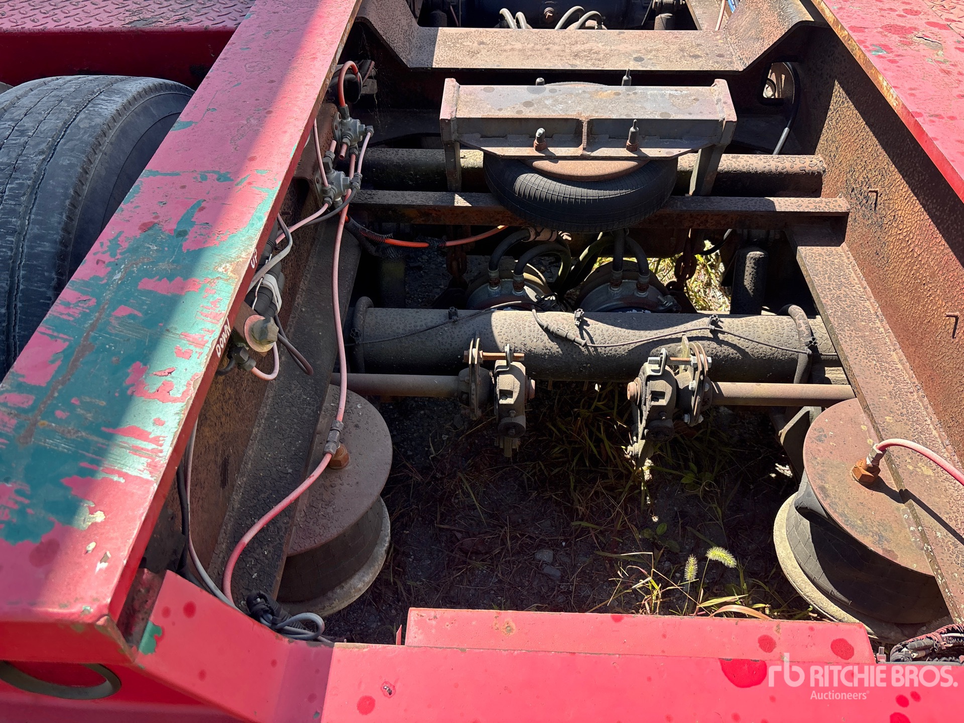 2004 Rogers 50 TON TRI/A REMOVABLE GOOSENECK