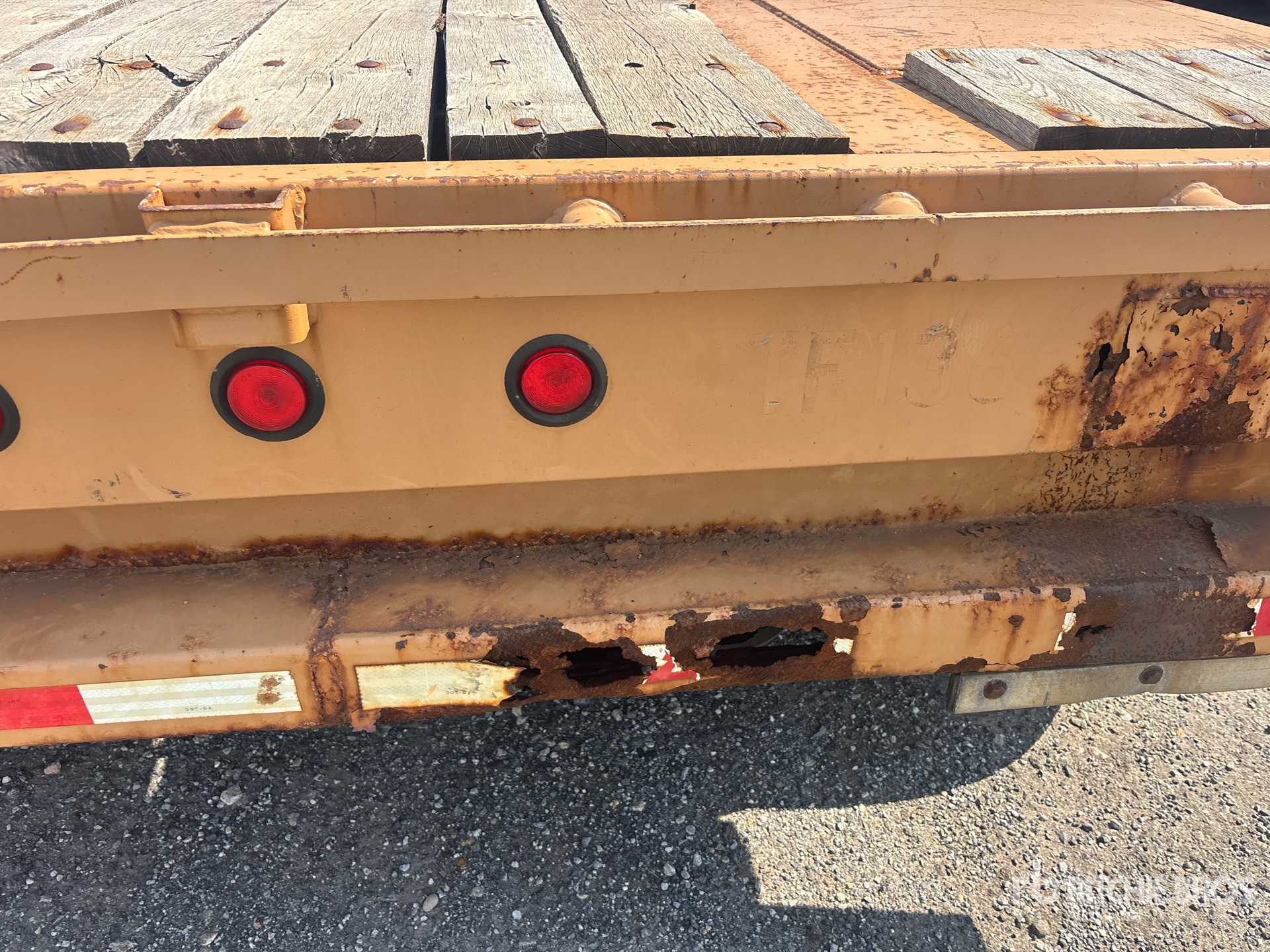 2000 Dorsey 48 ft T/A