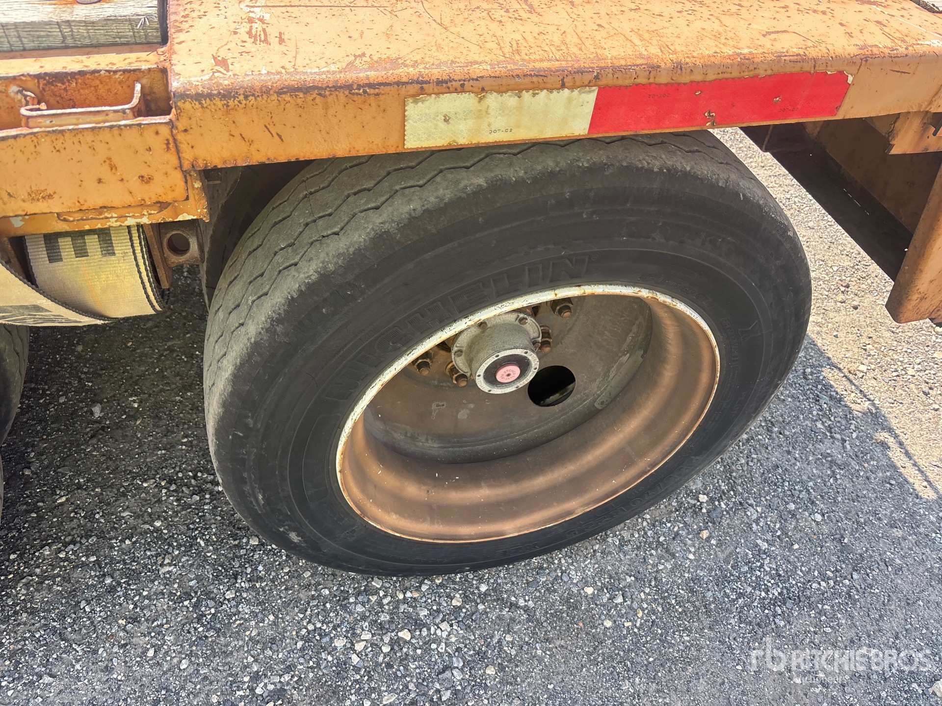 2000 Dorsey 48 ft T/A