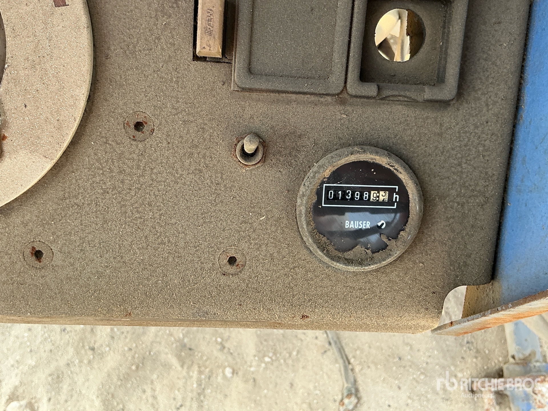 Tesmec AMC 402