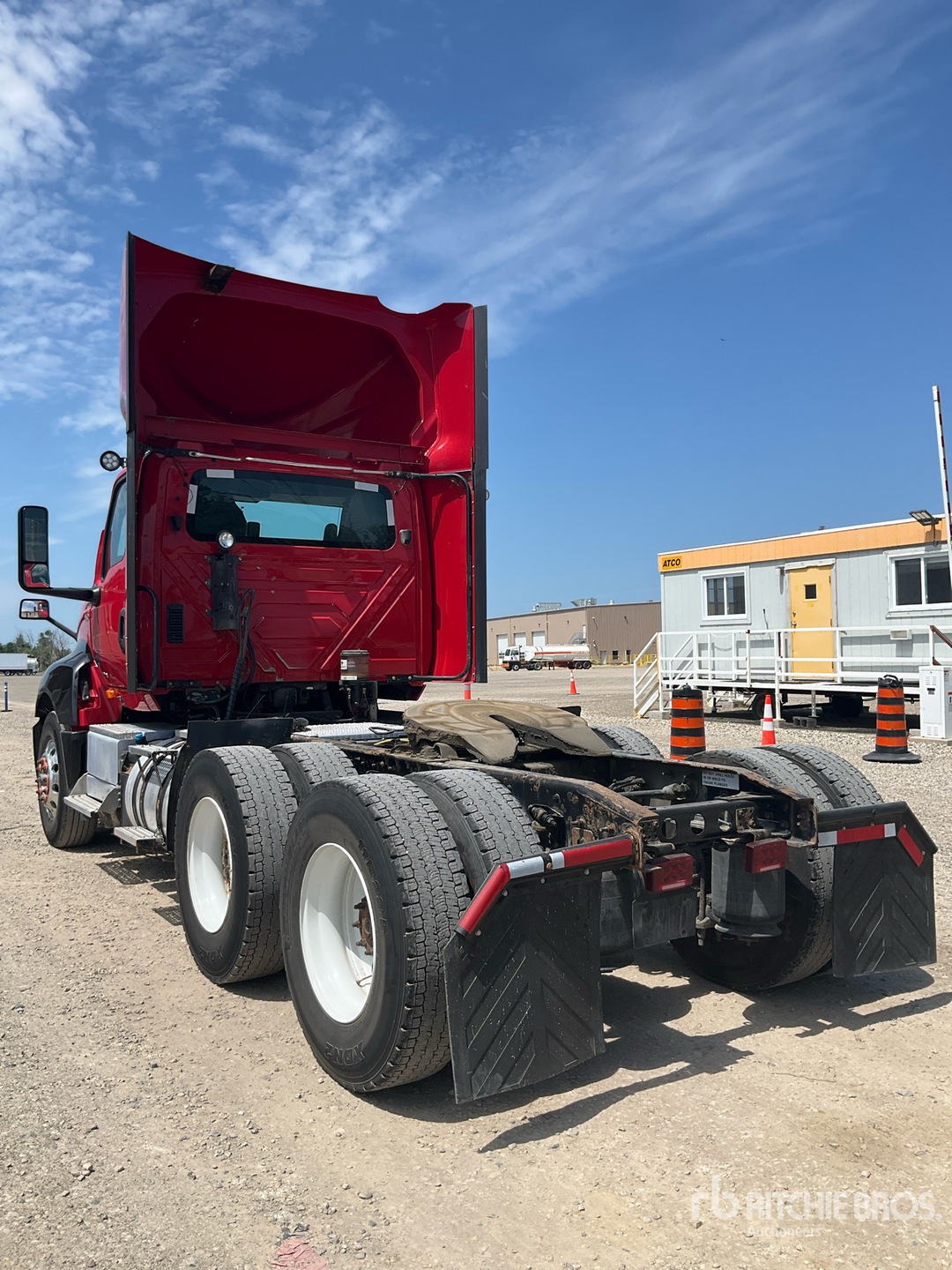 2019 International LT625