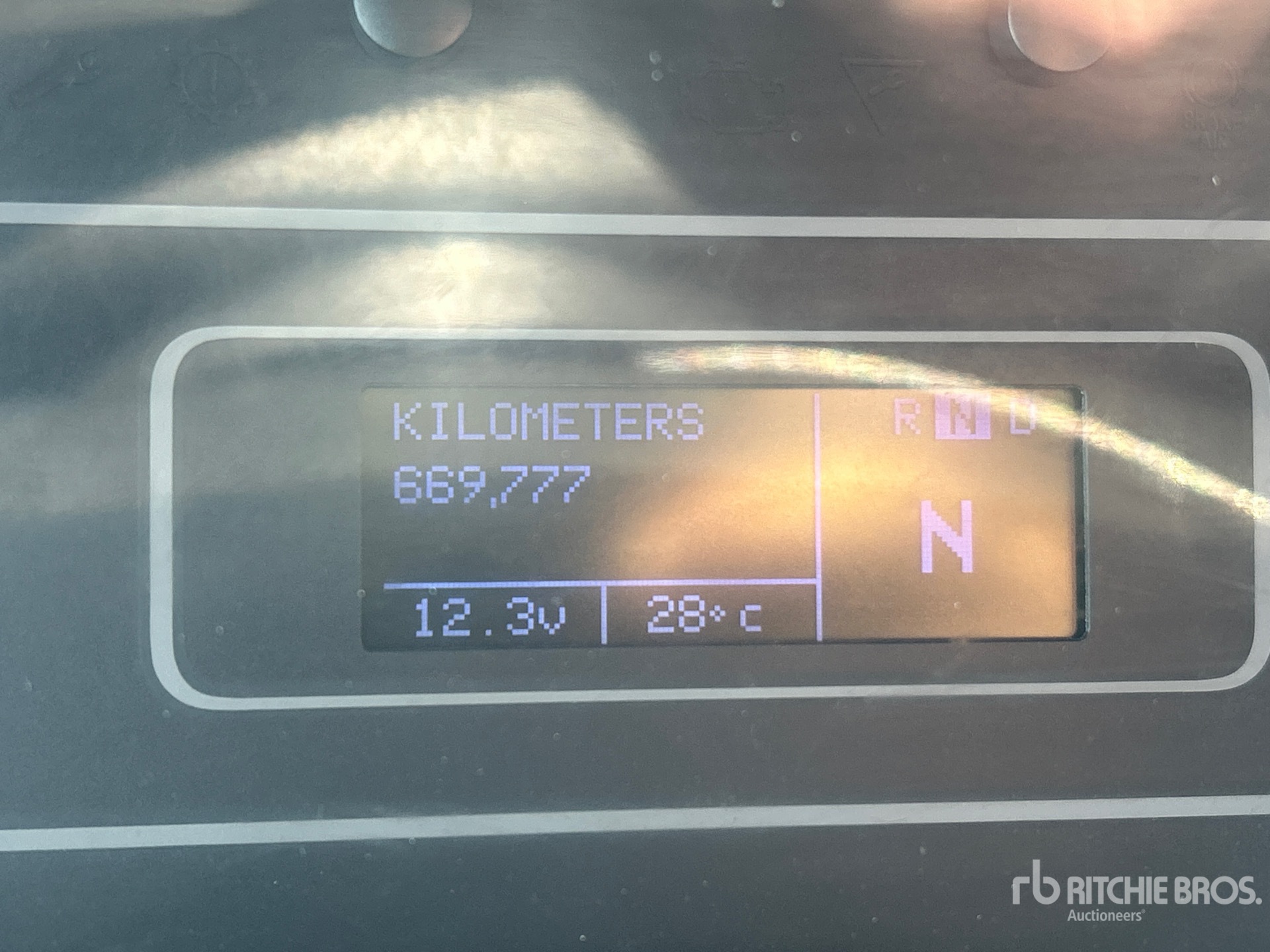 2019 International LT625