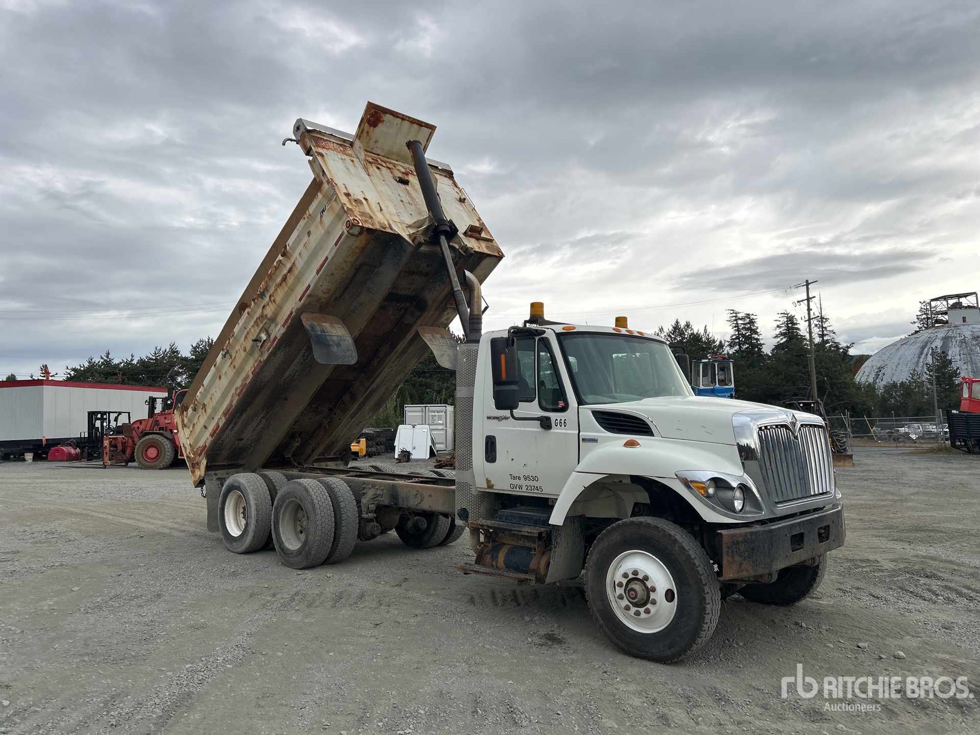 2008 International 7400
