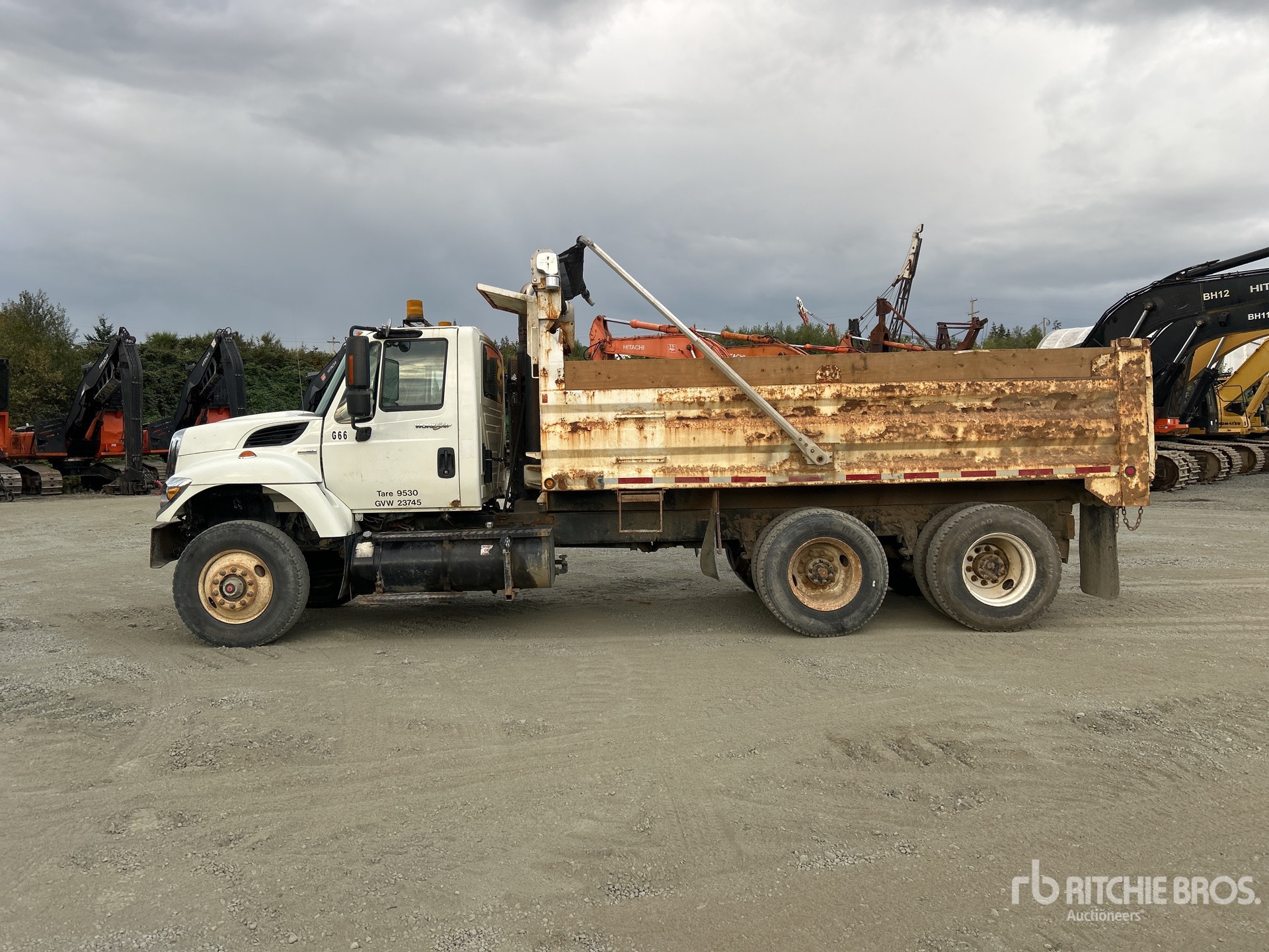 2008 International 7400