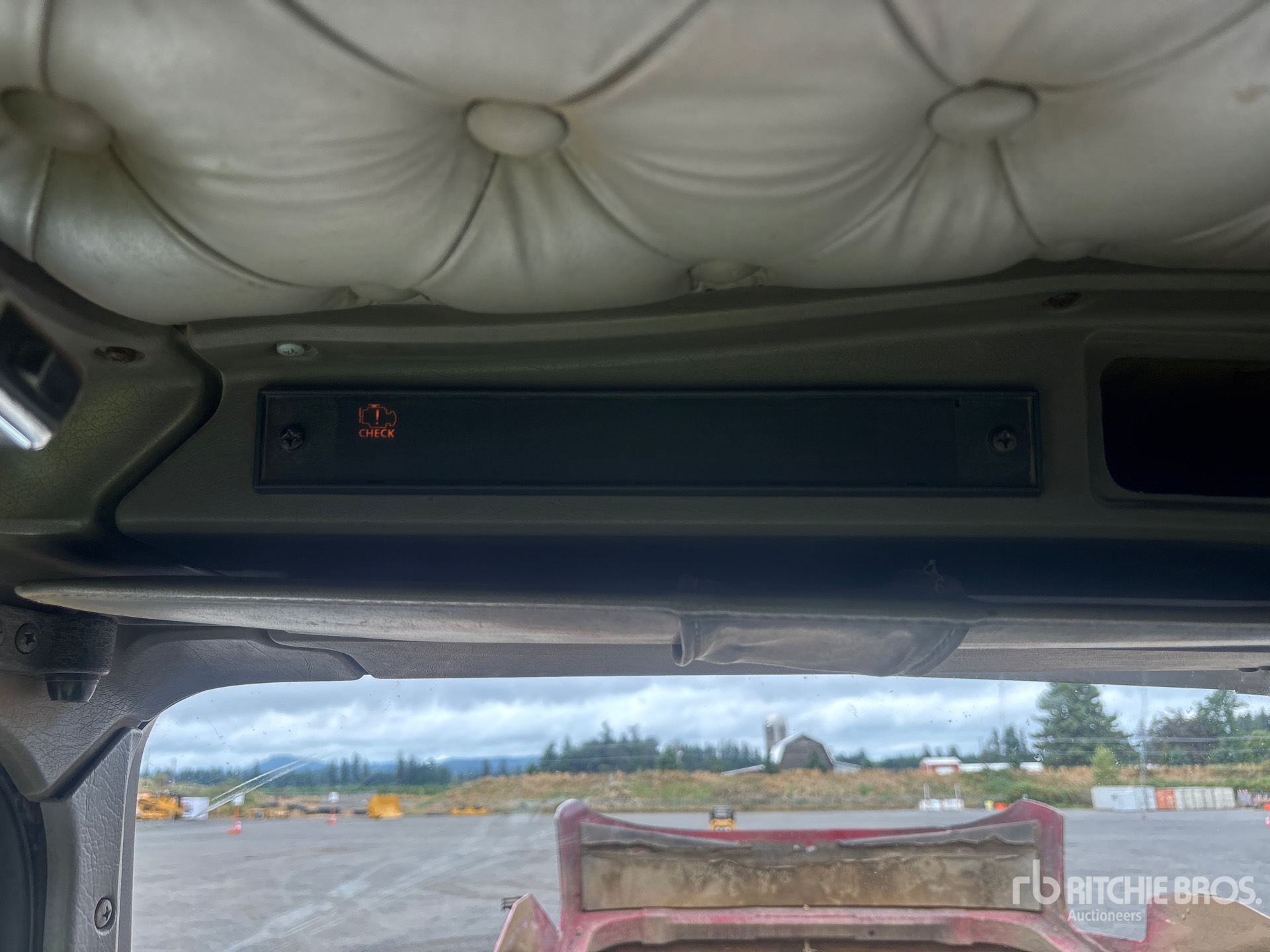 2004 Kenworth W900 TRI