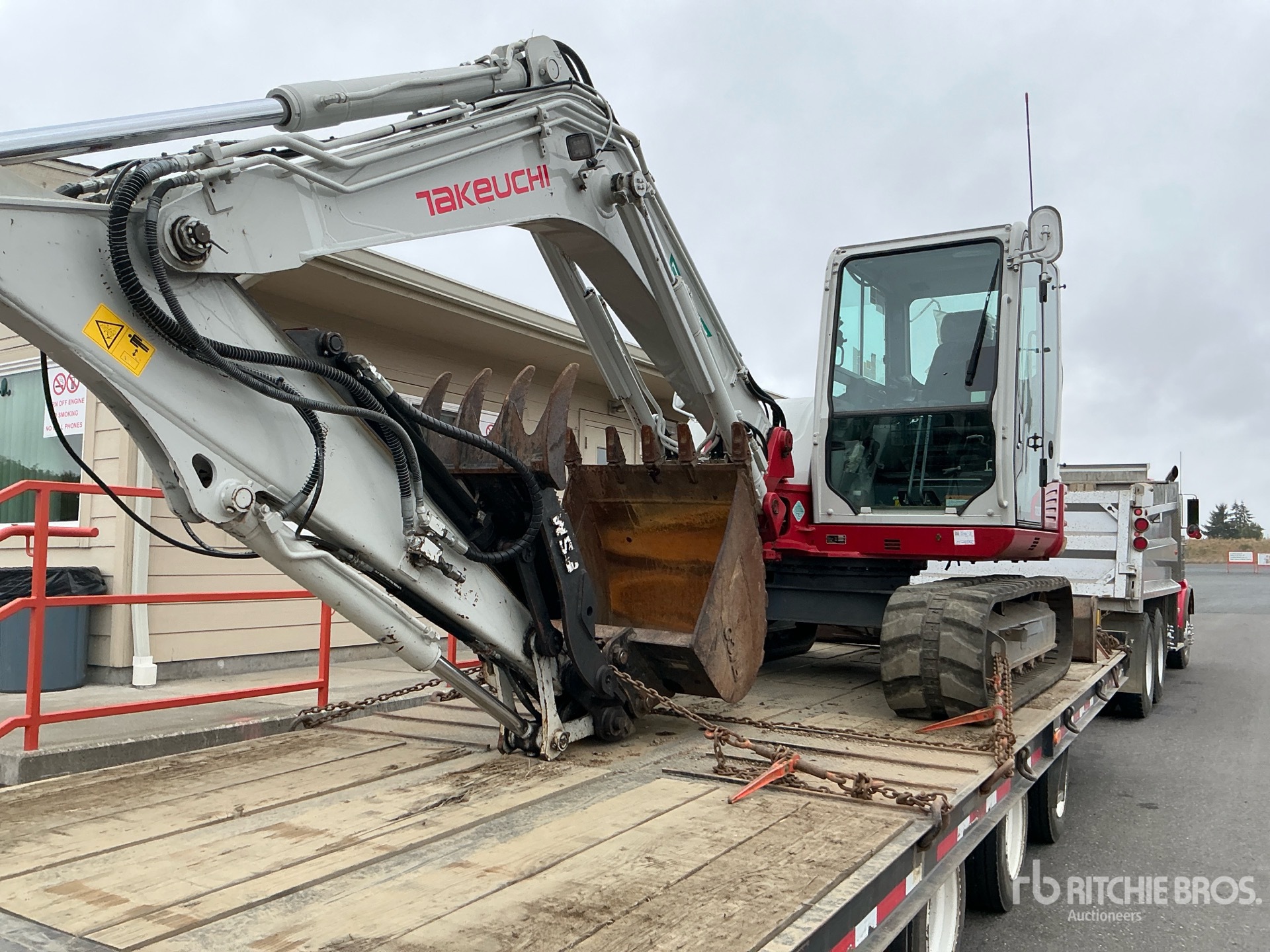 2019 Takeuchi TB290