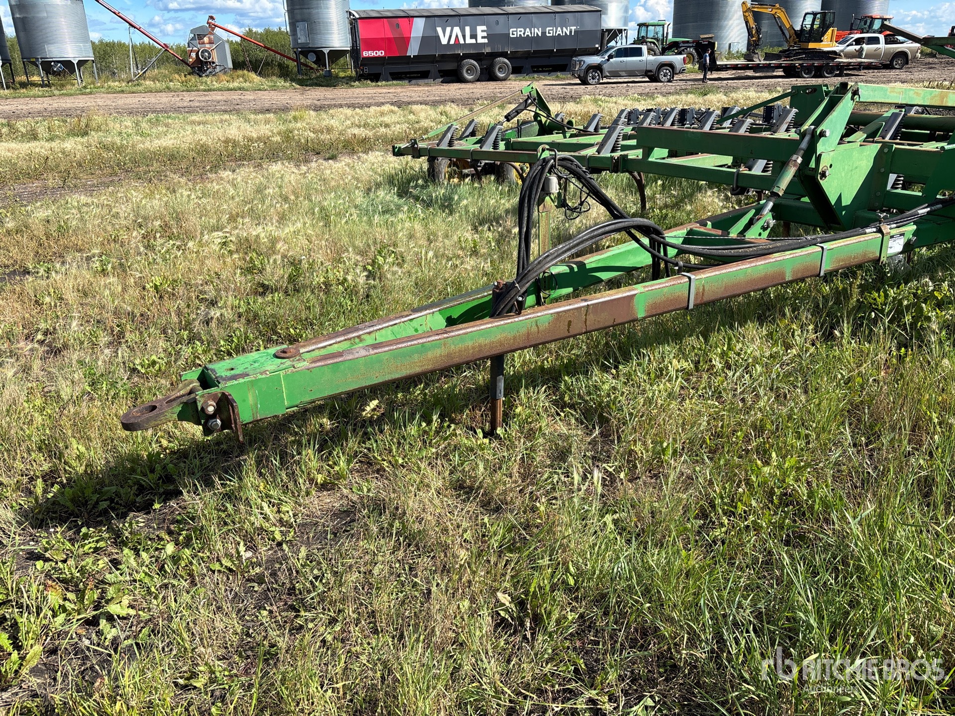 John Deere 680