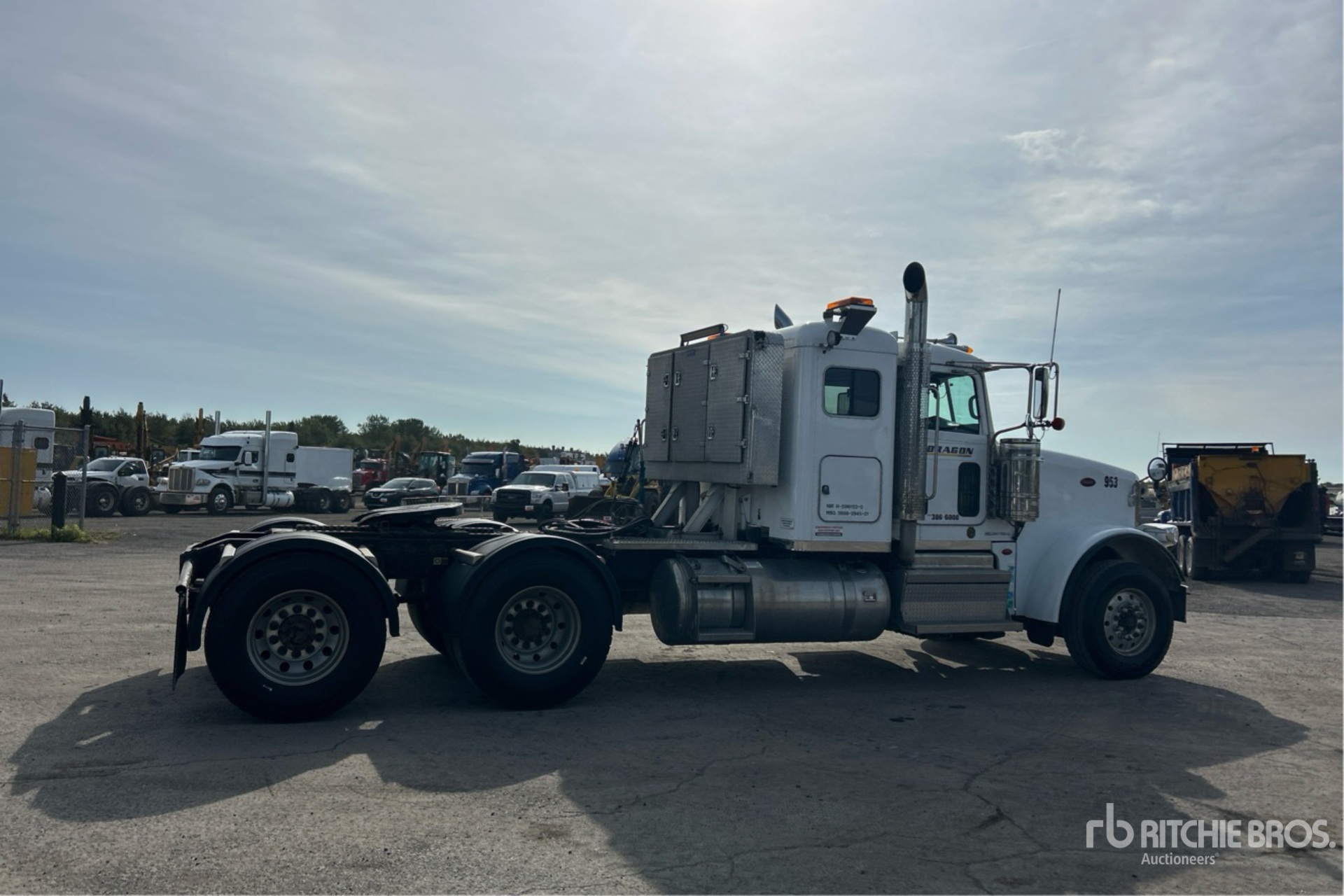 2021 Peterbilt 367