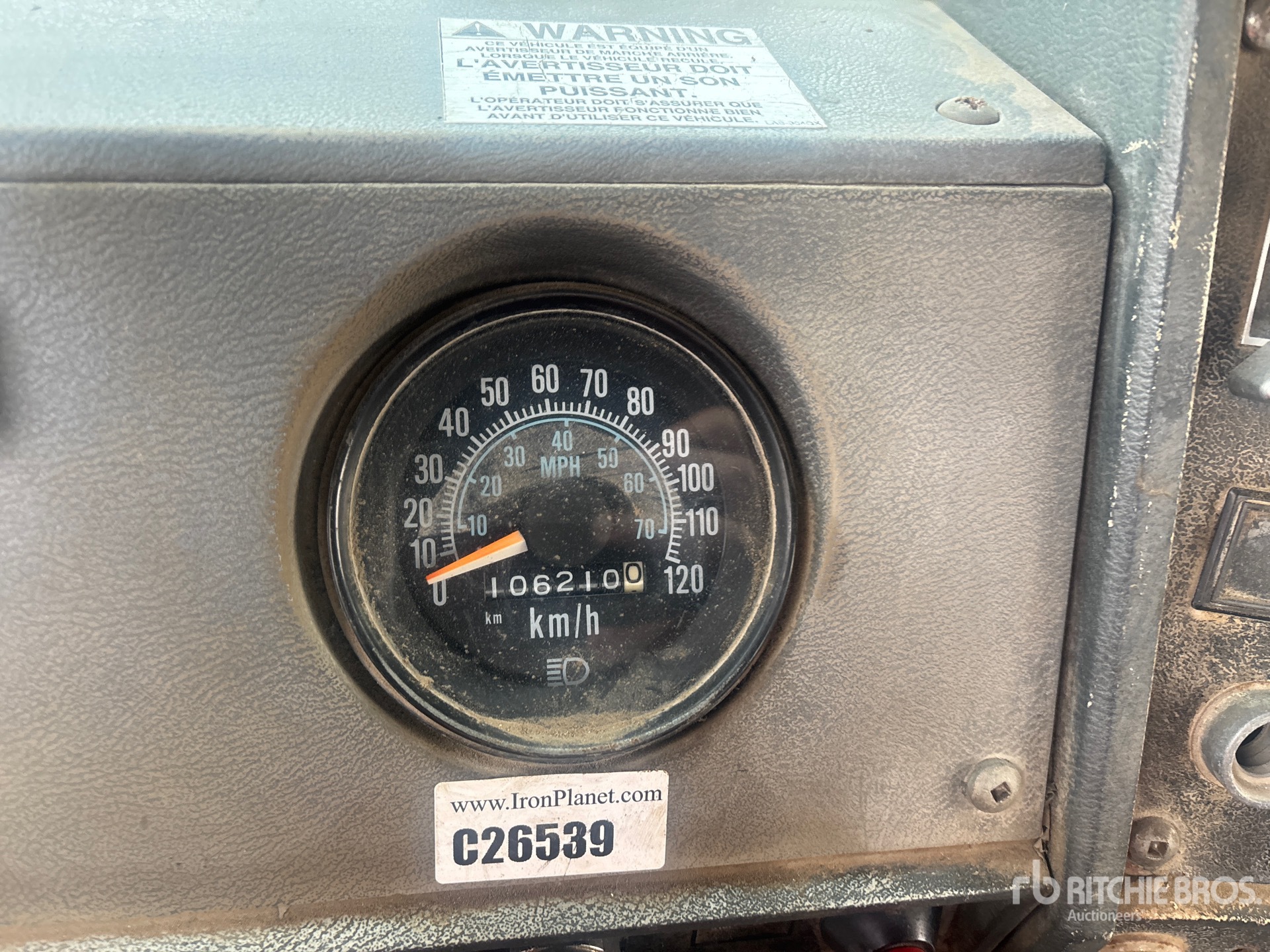 1989 Mack DMM6906EX