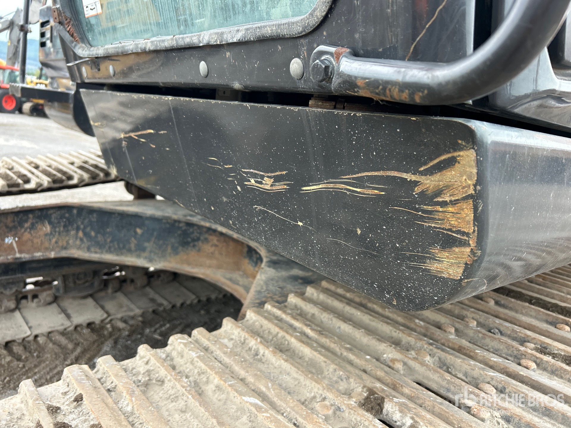 2018 Hitachi ZX245USLC-6N