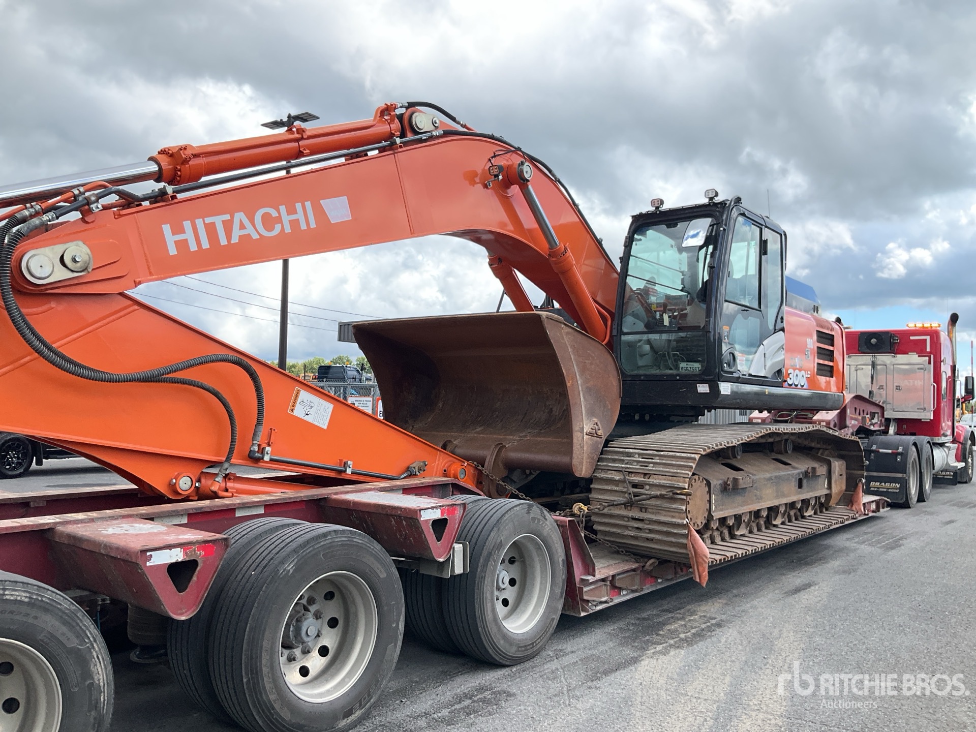 2019 Hitachi ZX300LC-6N