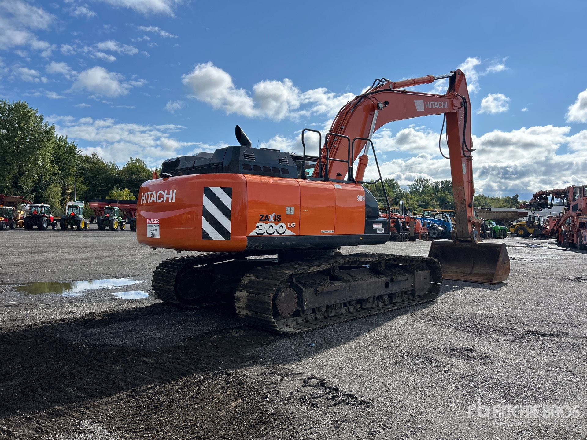 2019 Hitachi ZX300LC-6N
