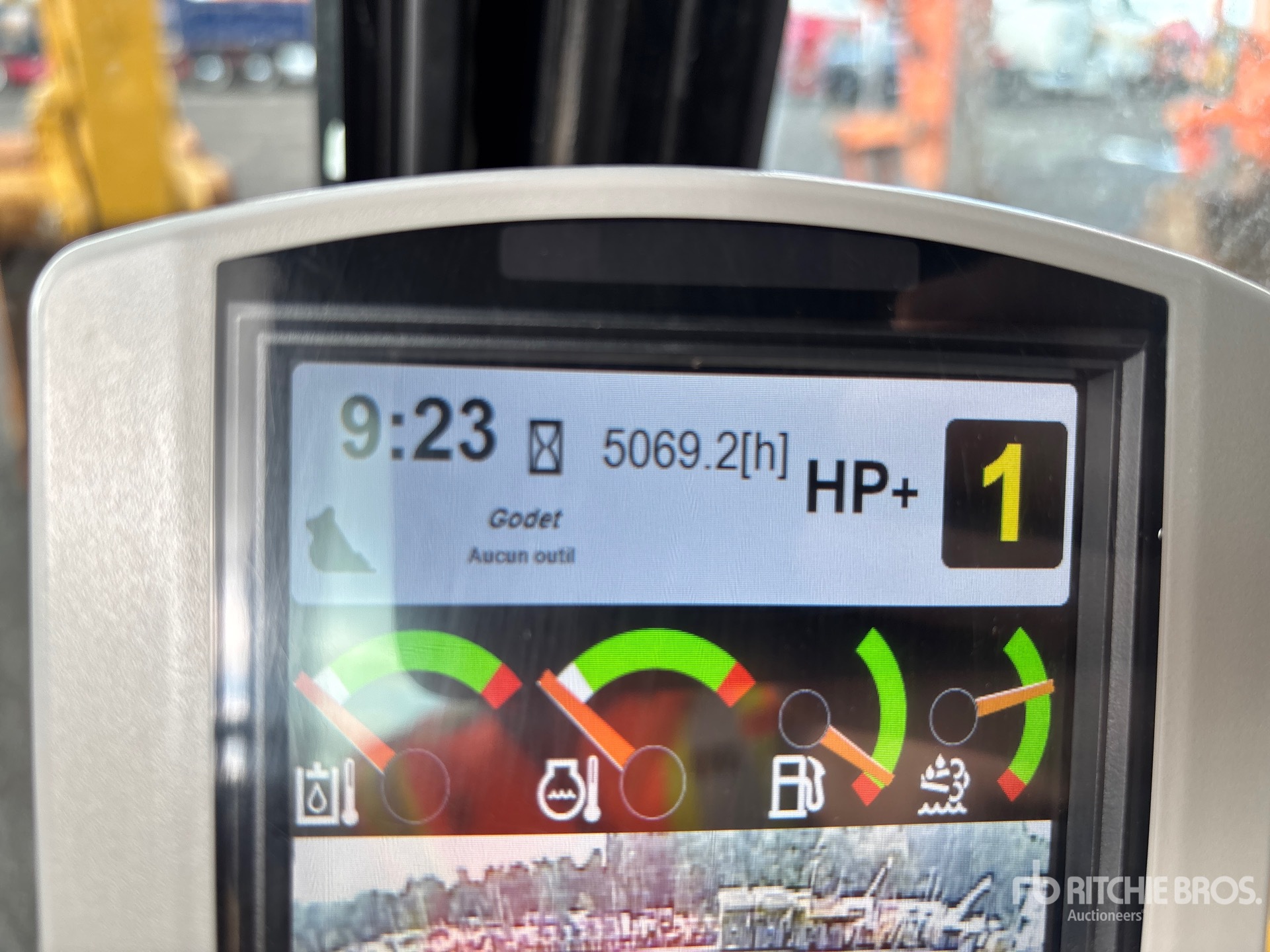 2019 Caterpillar 325F L CR