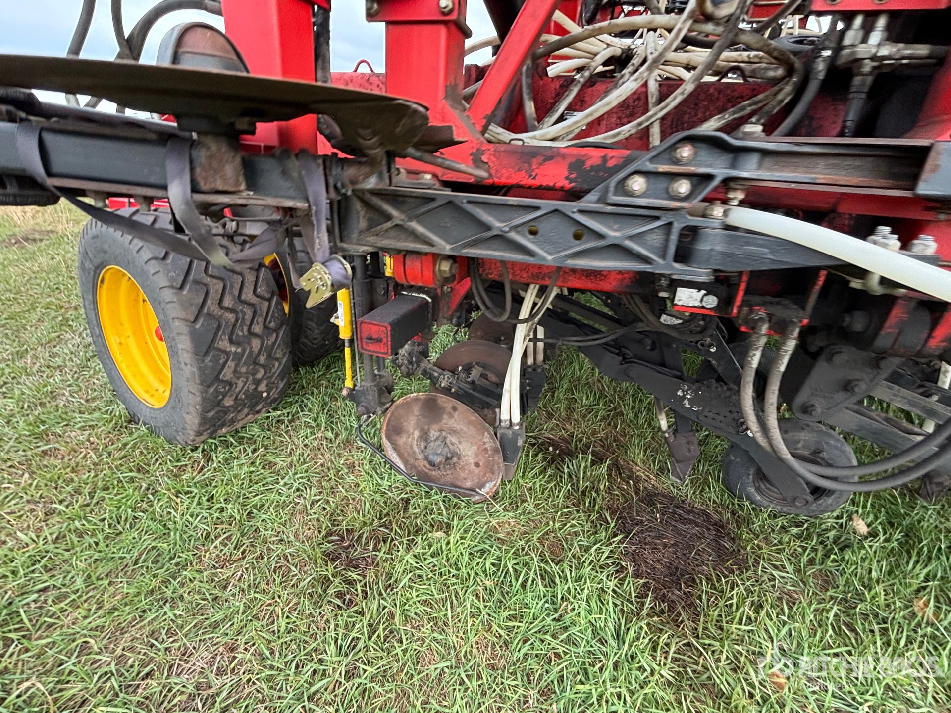 2011 Bourgault 3310PHD