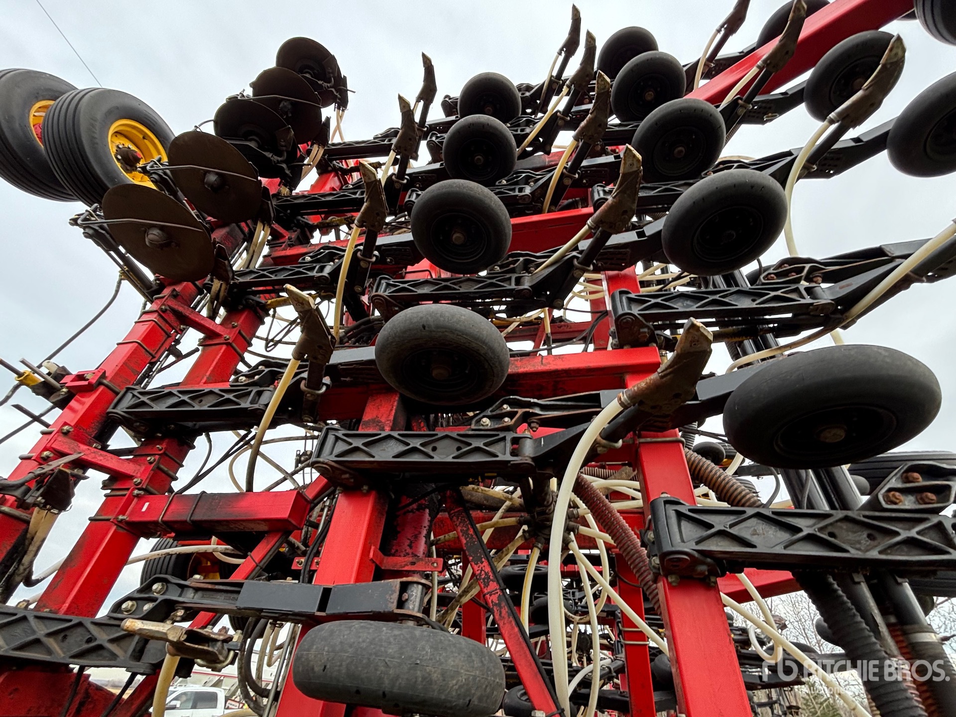 2011 Bourgault 3310PHD