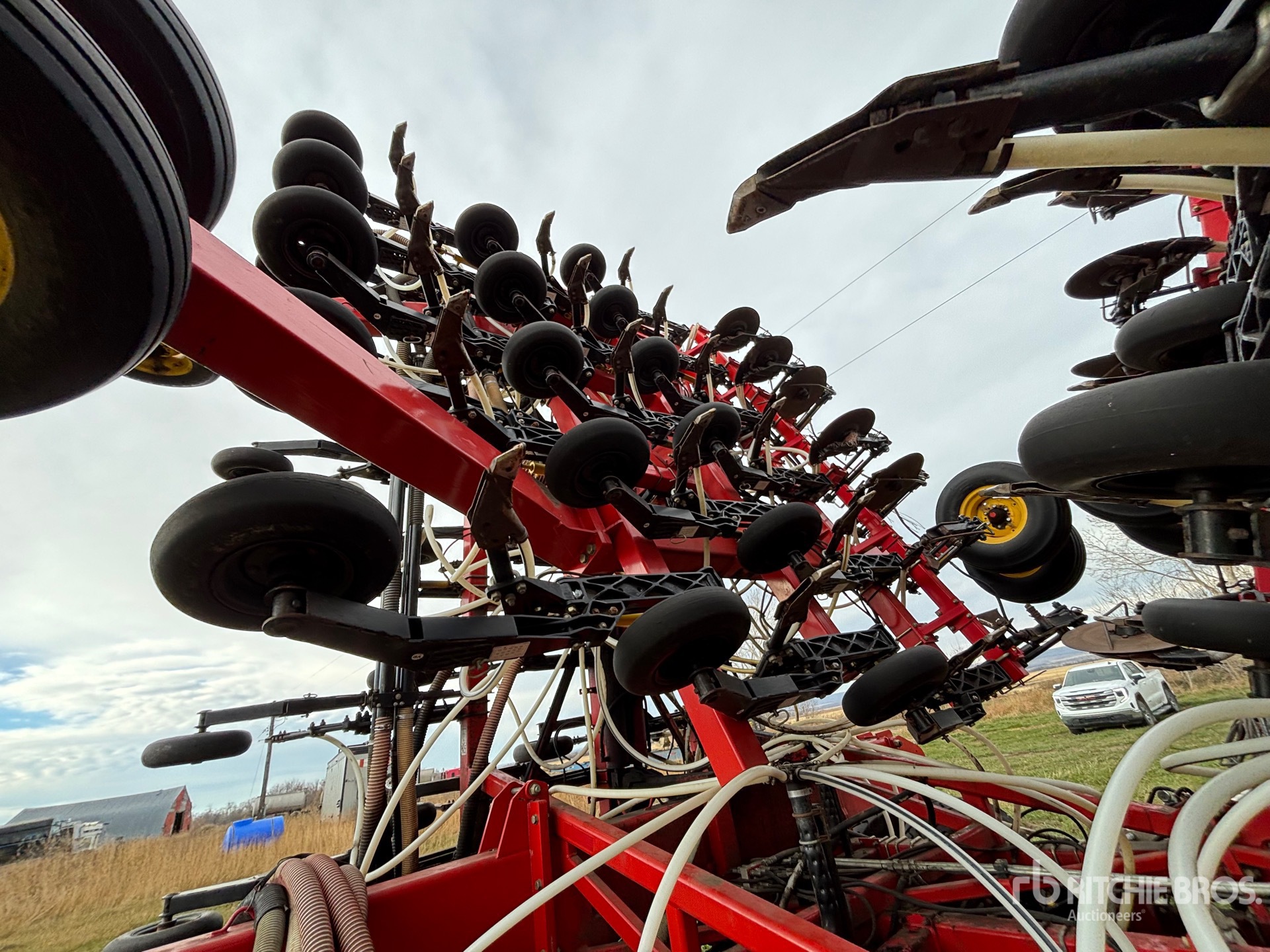 2011 Bourgault 3310PHD