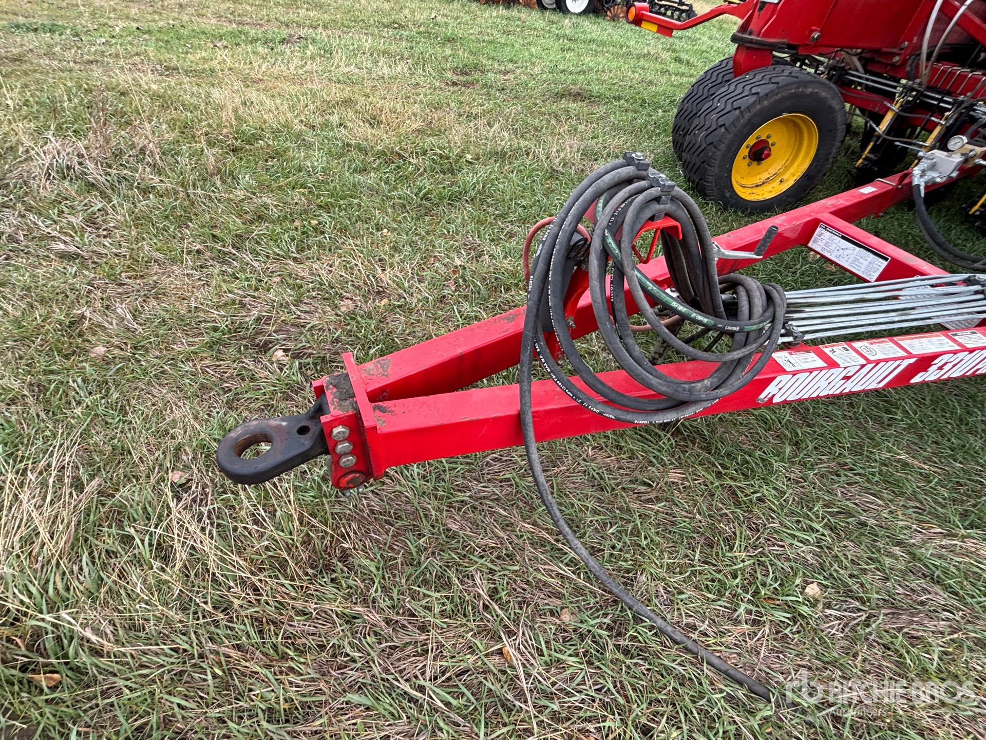 2011 Bourgault 3310PHD
