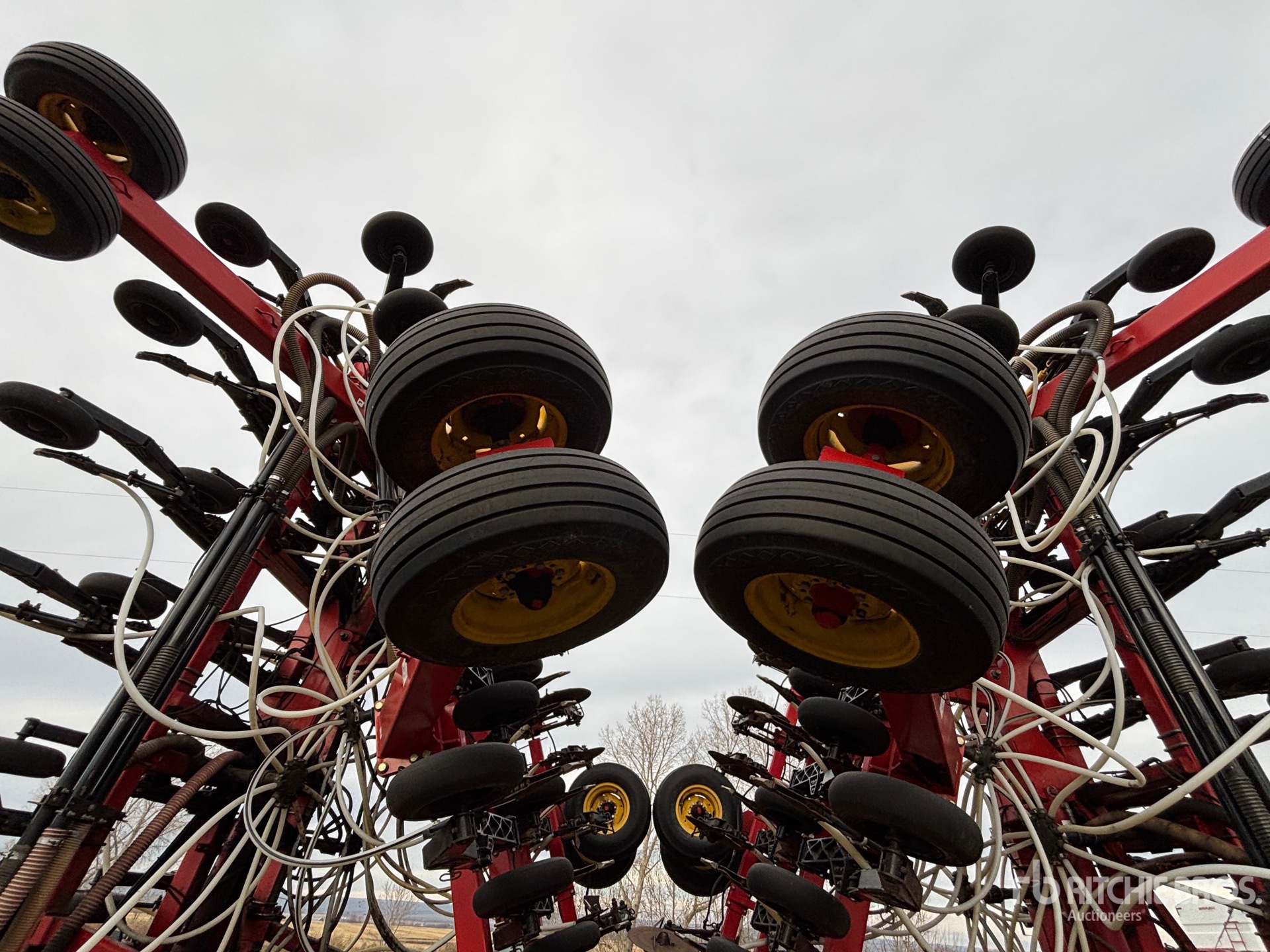 2011 Bourgault 3310PHD