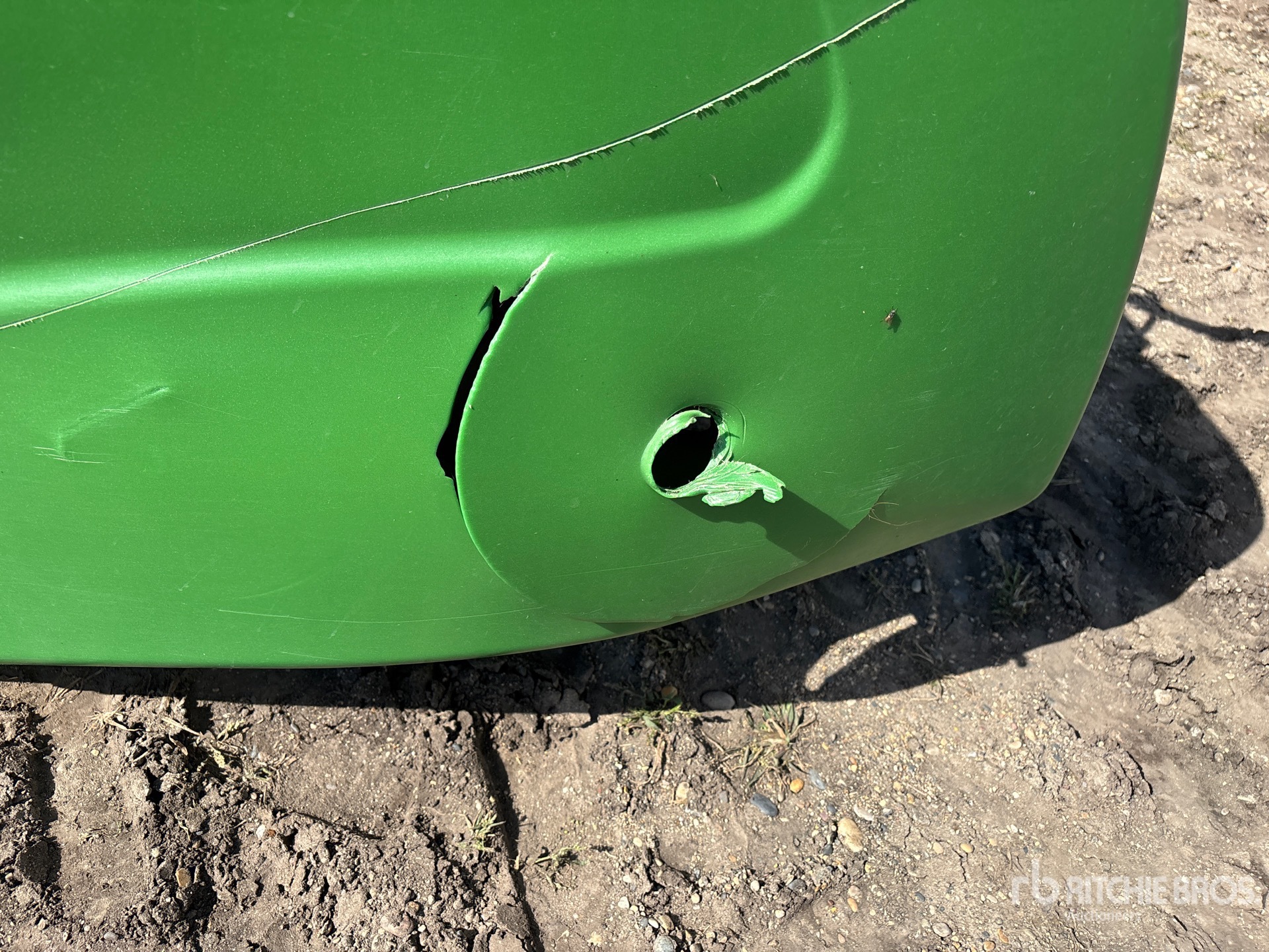 2016 John Deere 635F