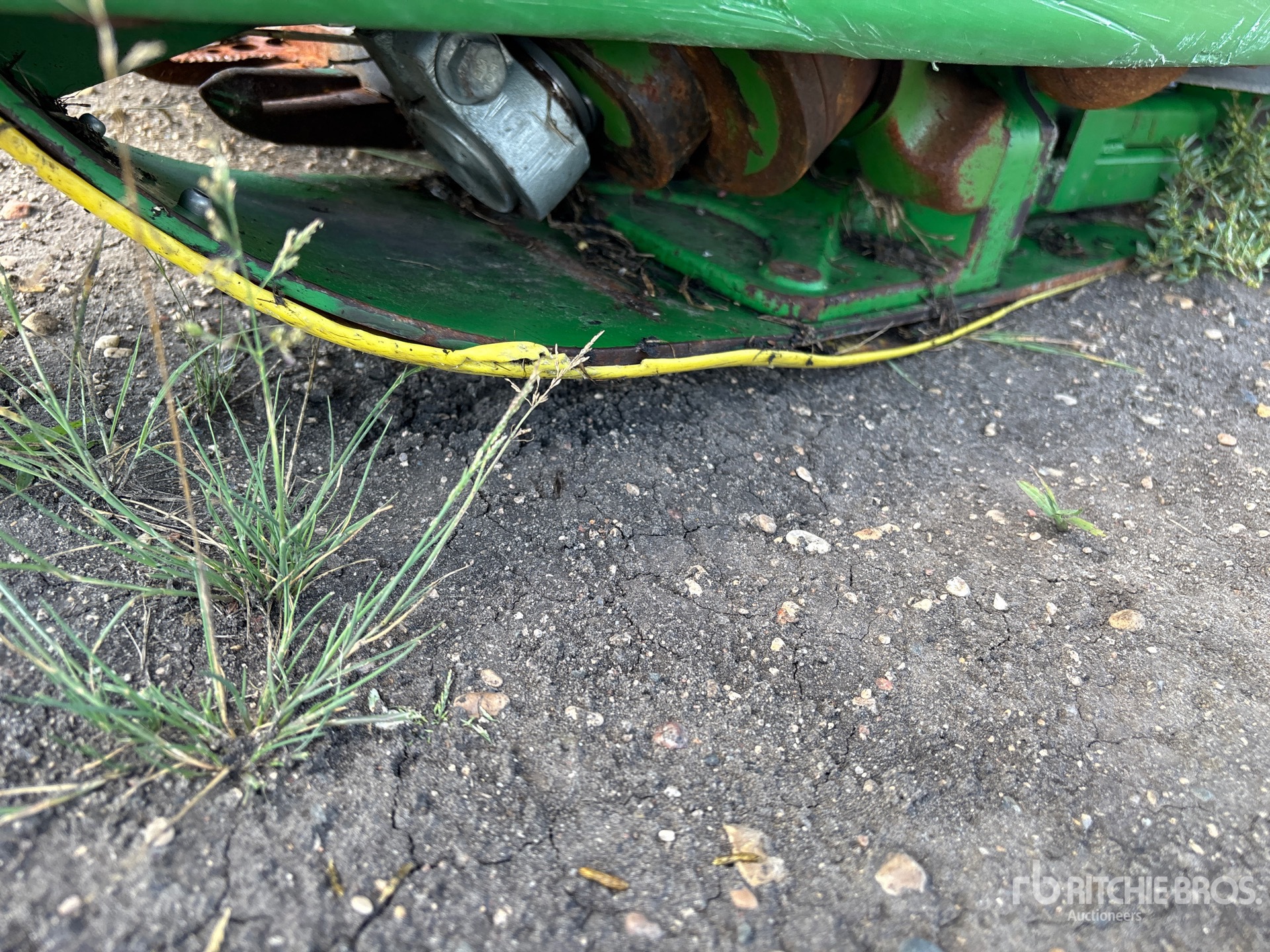 2013 John Deere 635F