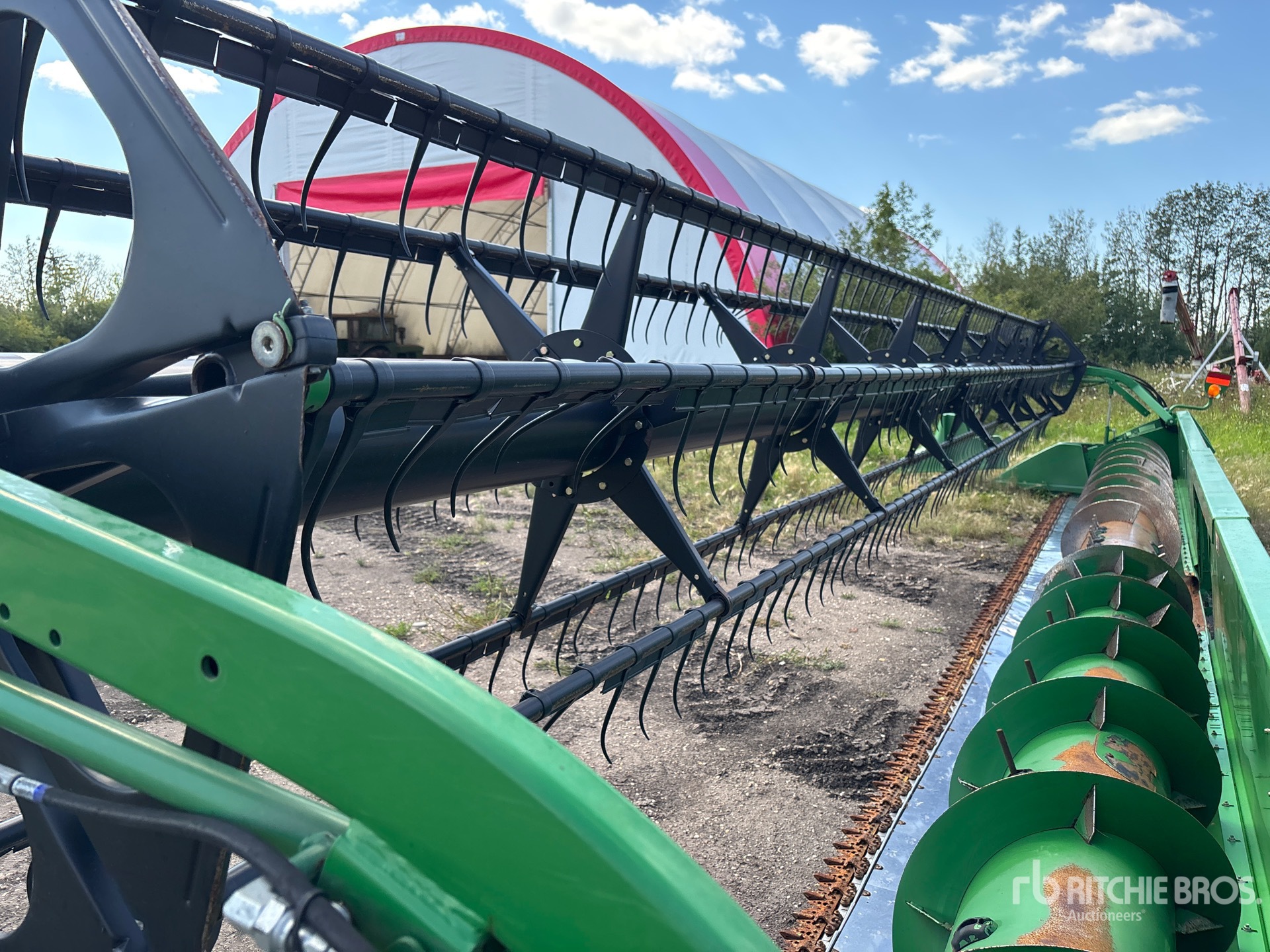 2013 John Deere 635F