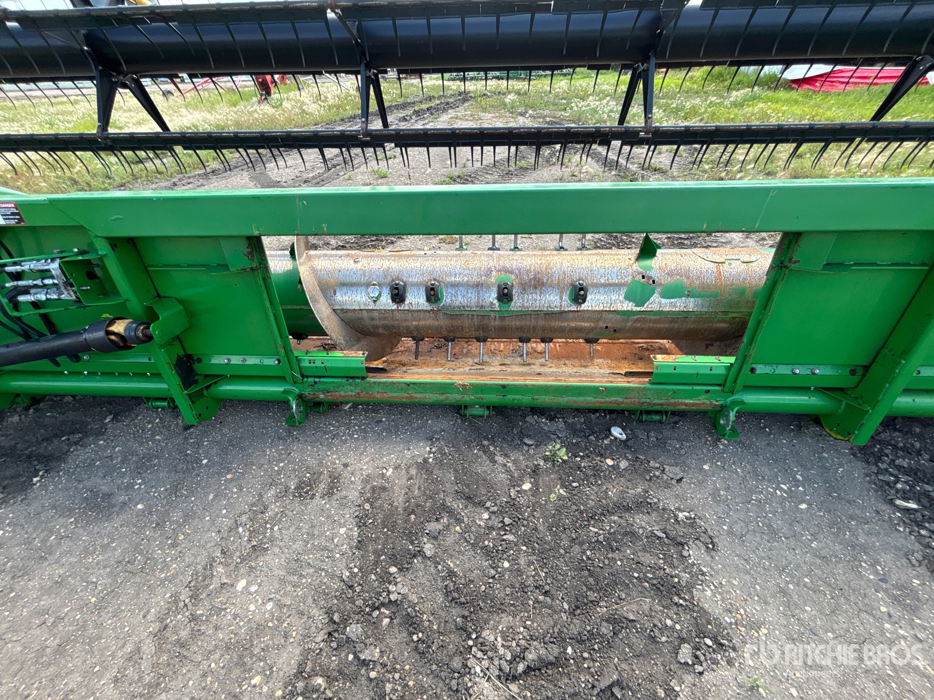 2013 John Deere 635F