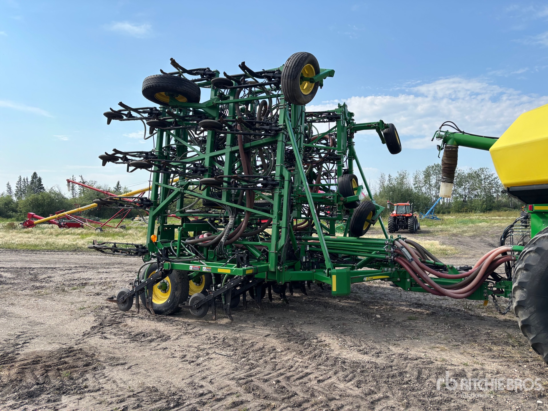 2017 John Deere 1870