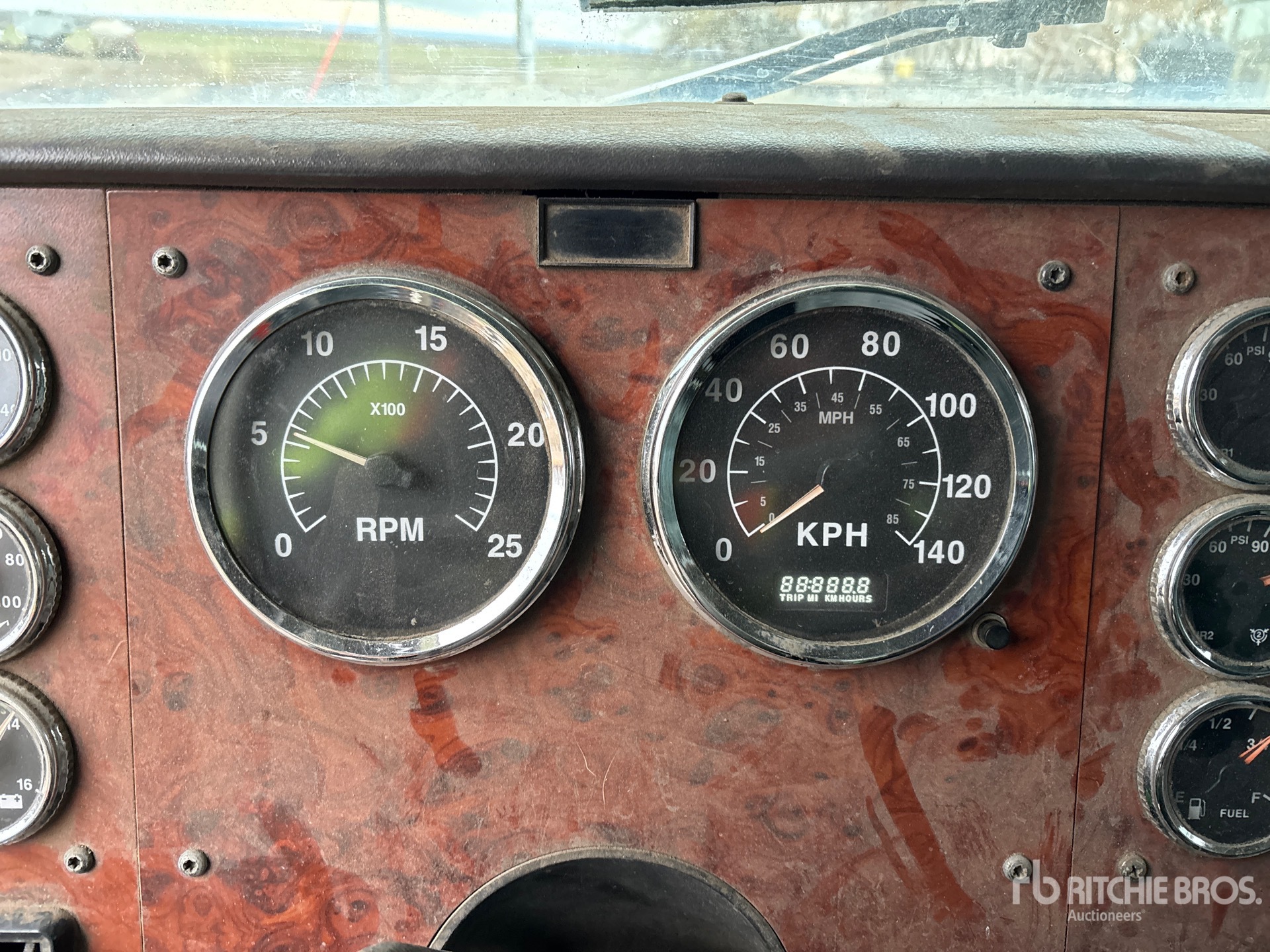 1995 International 9400