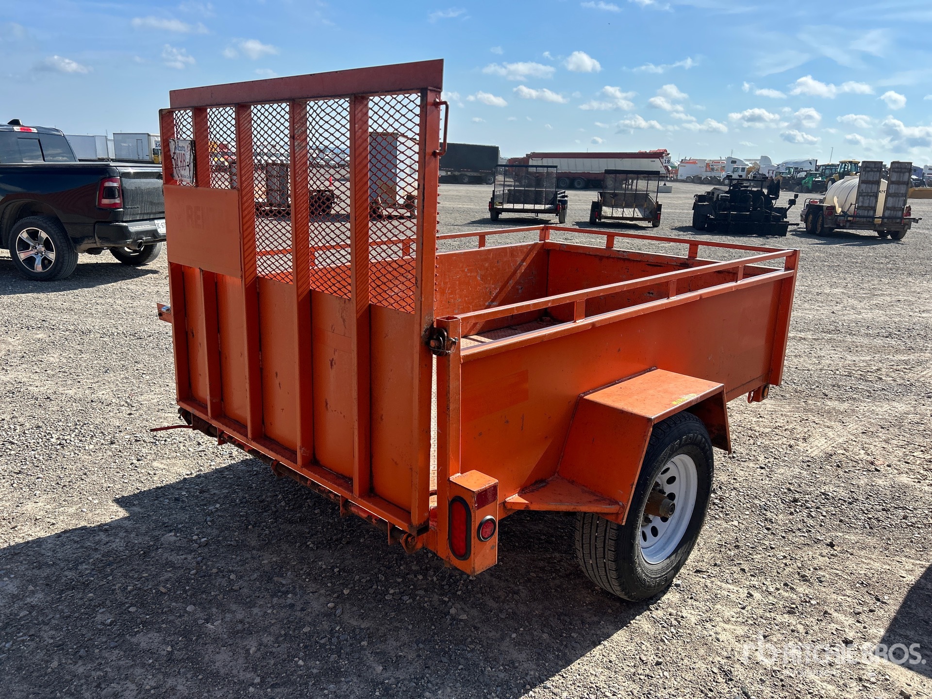 General Appearance with Picture, Right Rear Corner