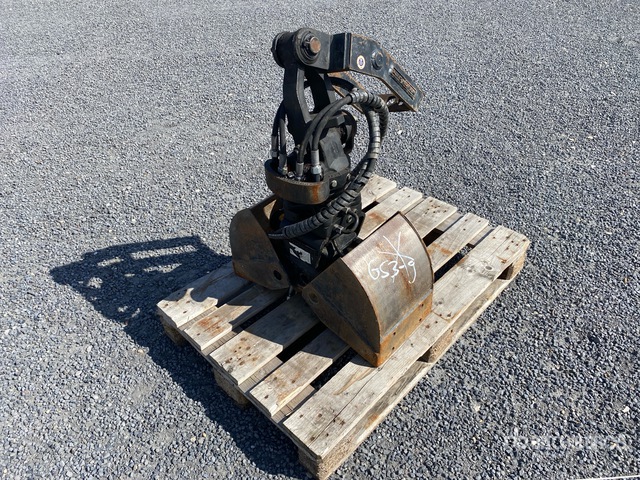 2016 Kinshofer C02H-30 1-2 to Excavator Grapple