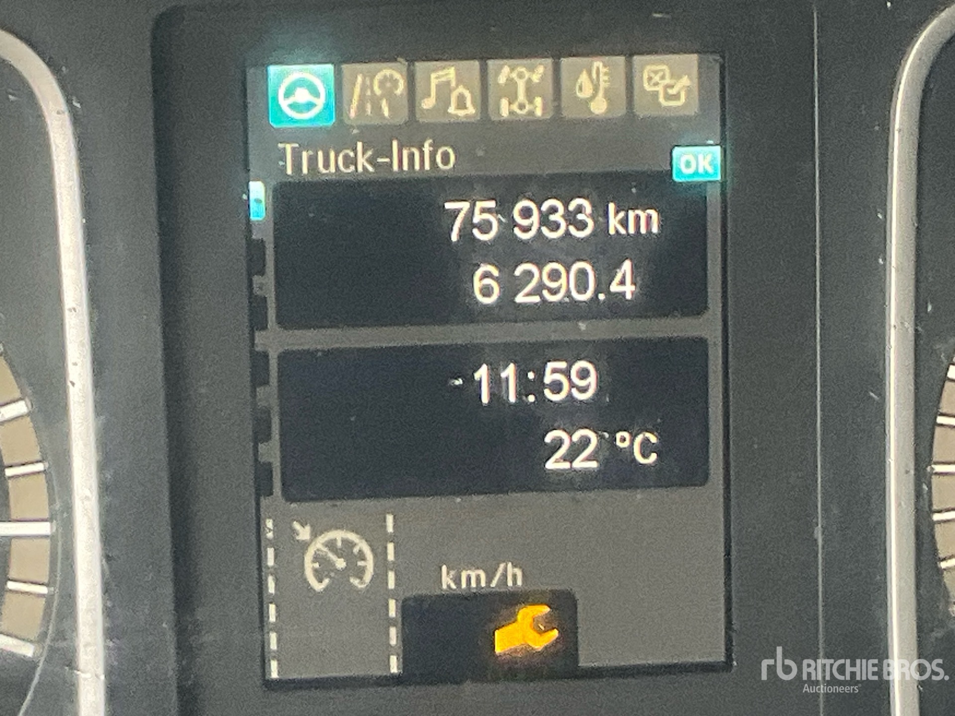 2017 Mercedes-Benz ATEGO 818