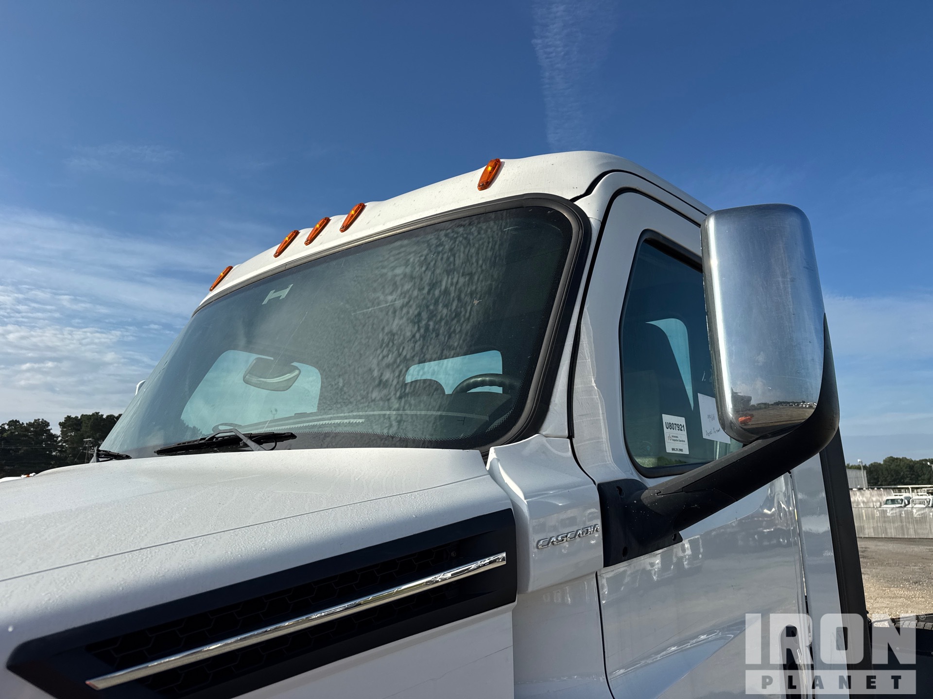2020 Freightliner 6X4