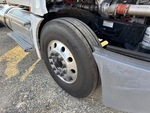 Underbody with Right Steer Tire