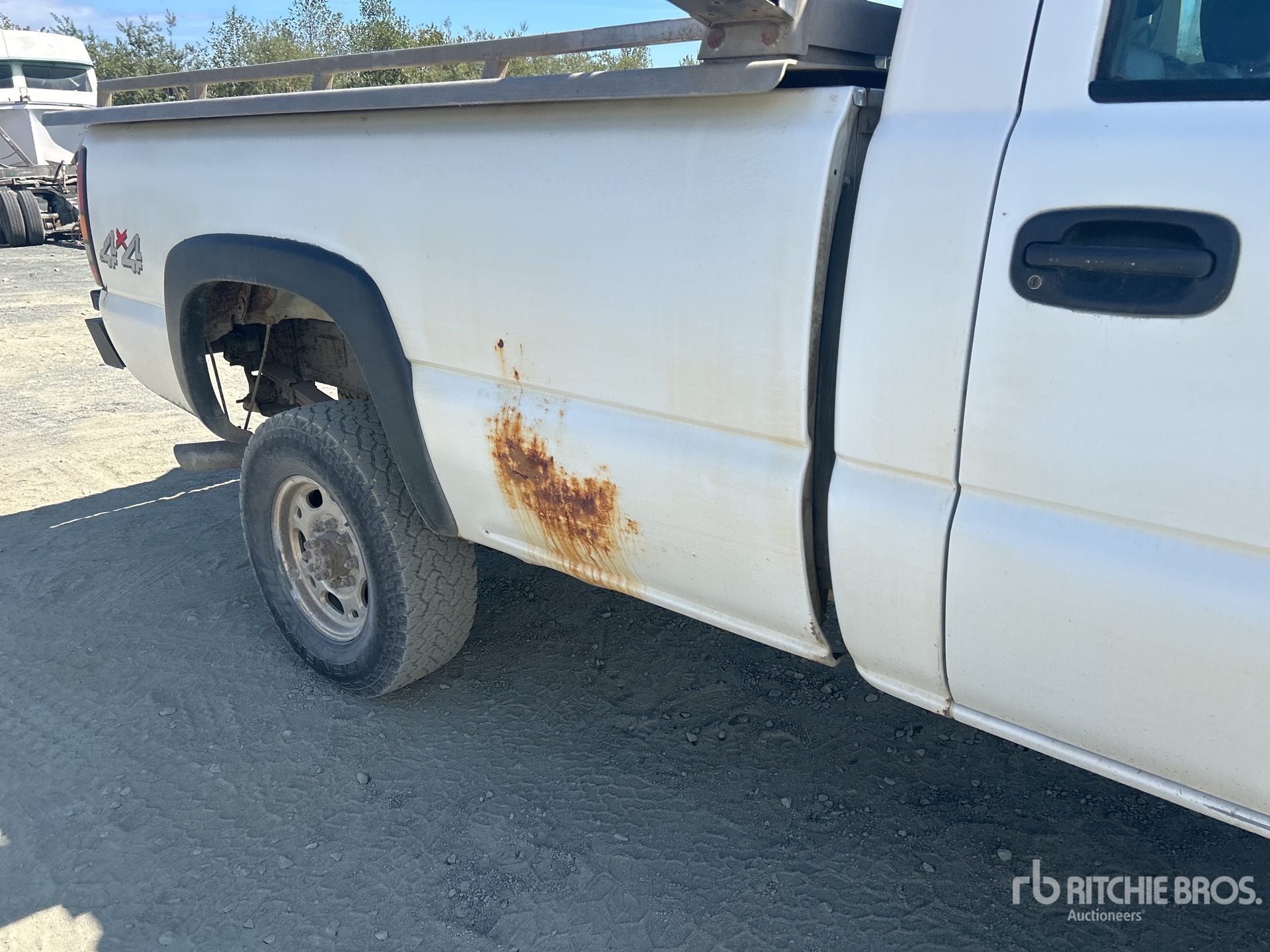 2005 GMC SIERRA 2500HD