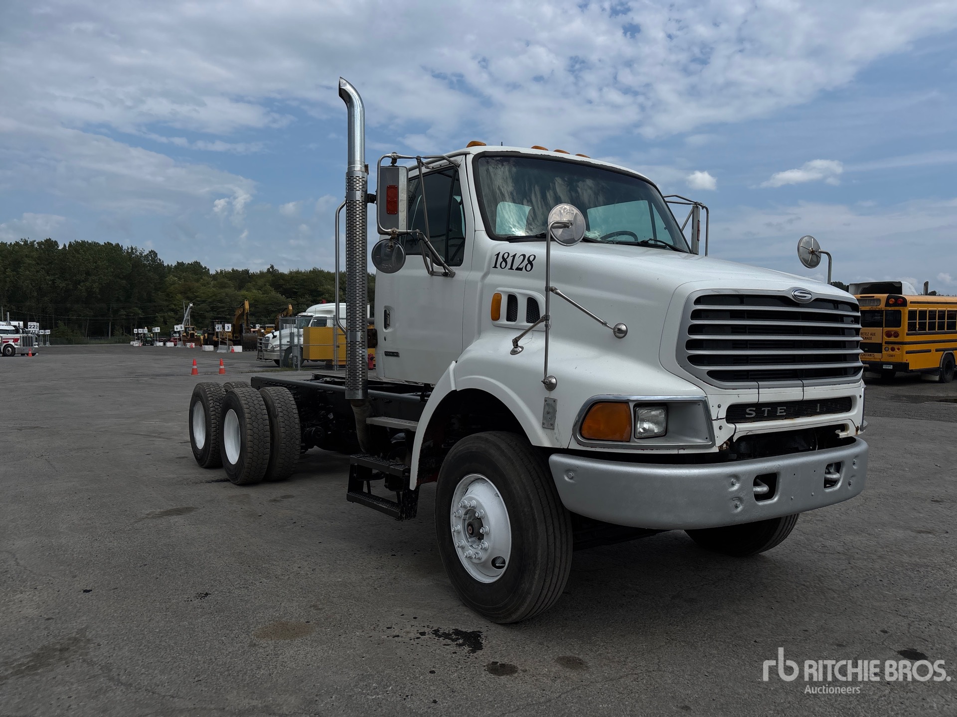 2006 Sterling LT9500