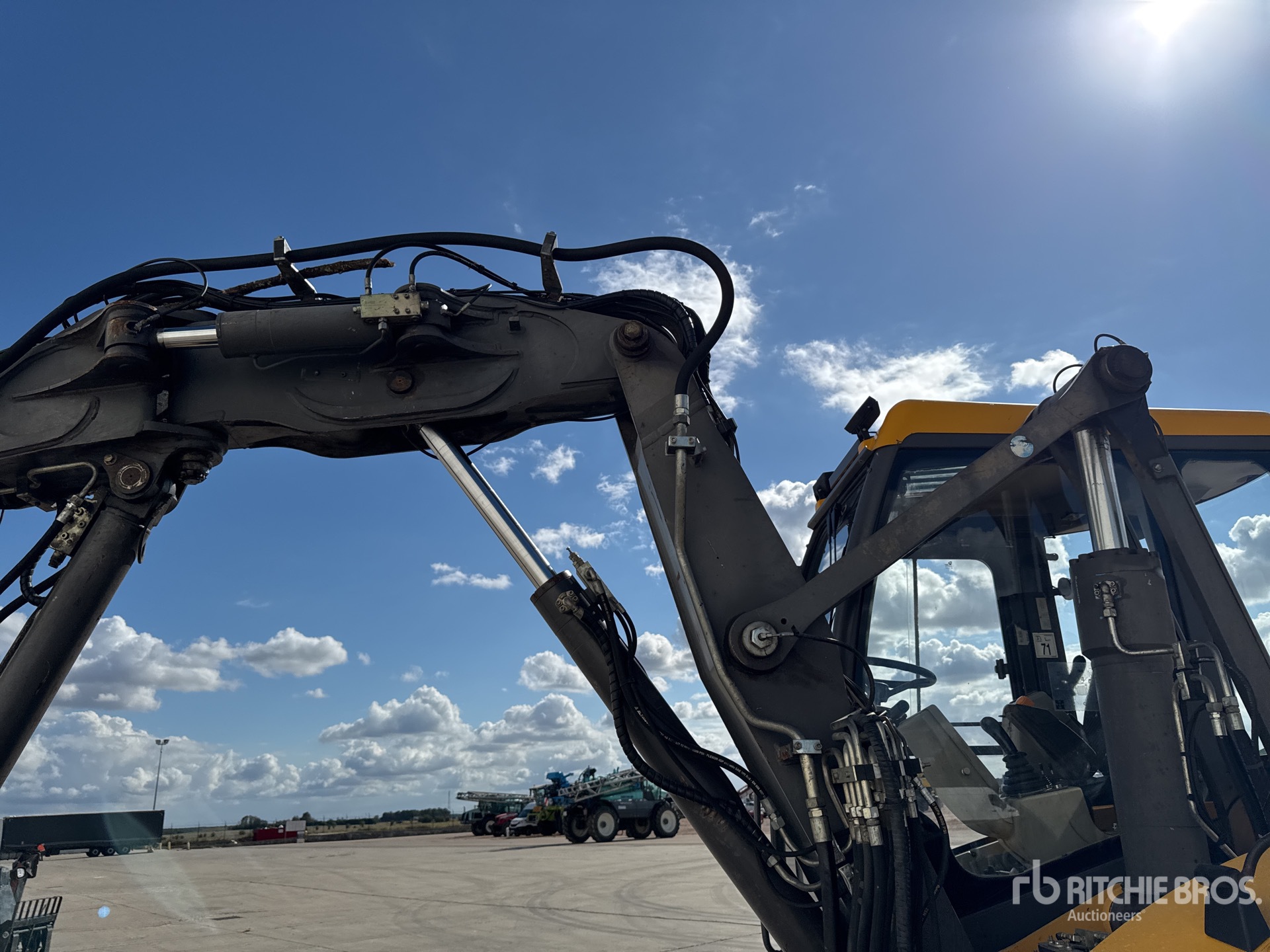 2008 Mecalac 12MXT