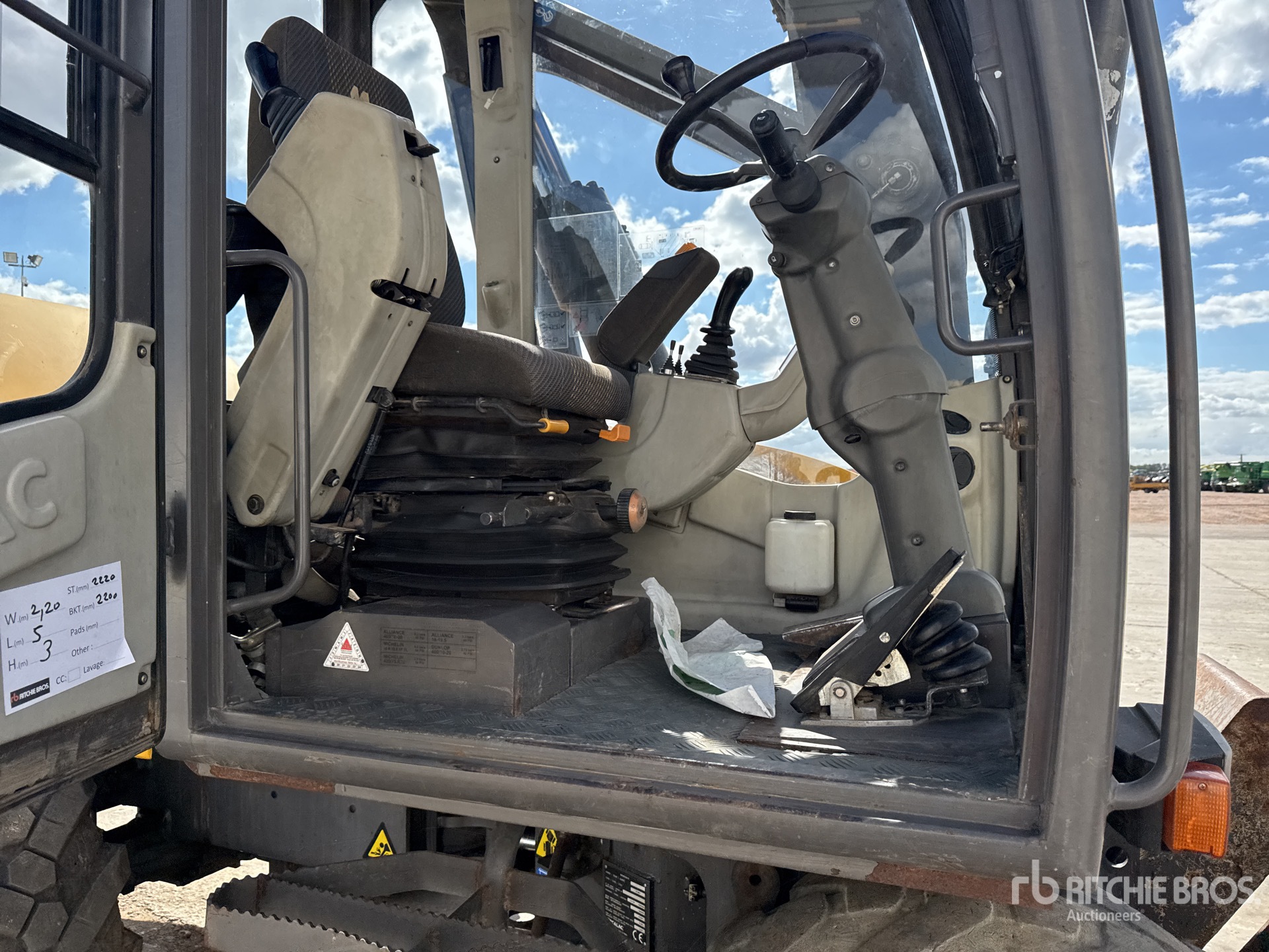 2008 Mecalac 12MXT