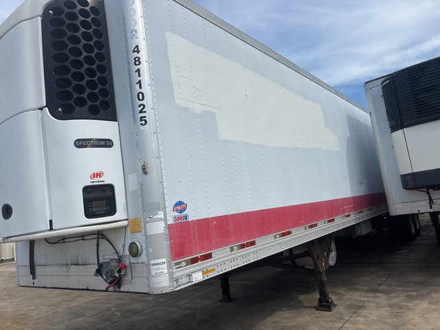 2012 Utility VS2RA 48 ft x 102 in T/A Multi -Temp Refrigerated Trailer