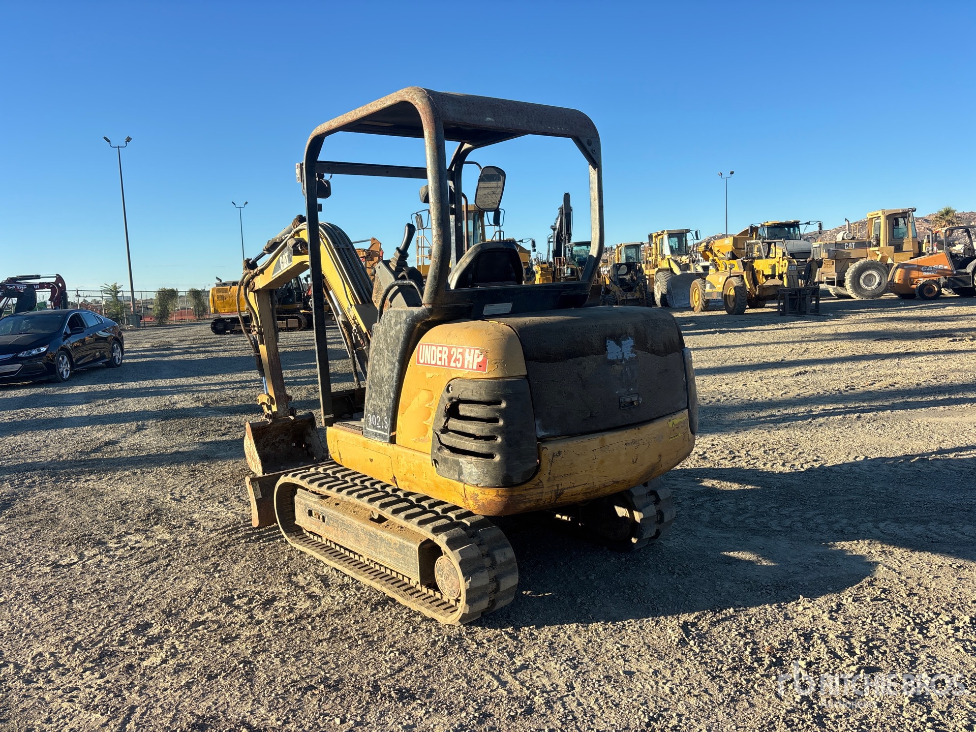 2001 Caterpillar 302.5