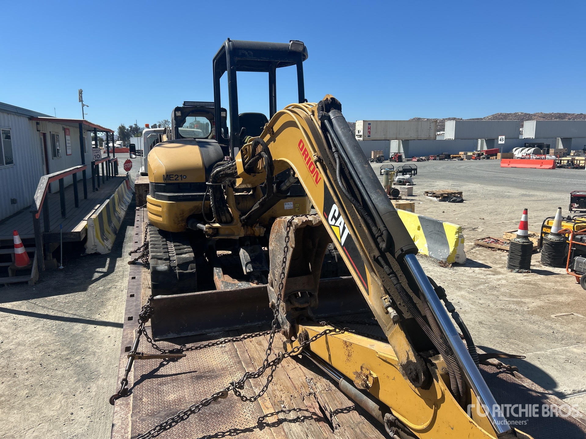 2005 Caterpillar 305 CR