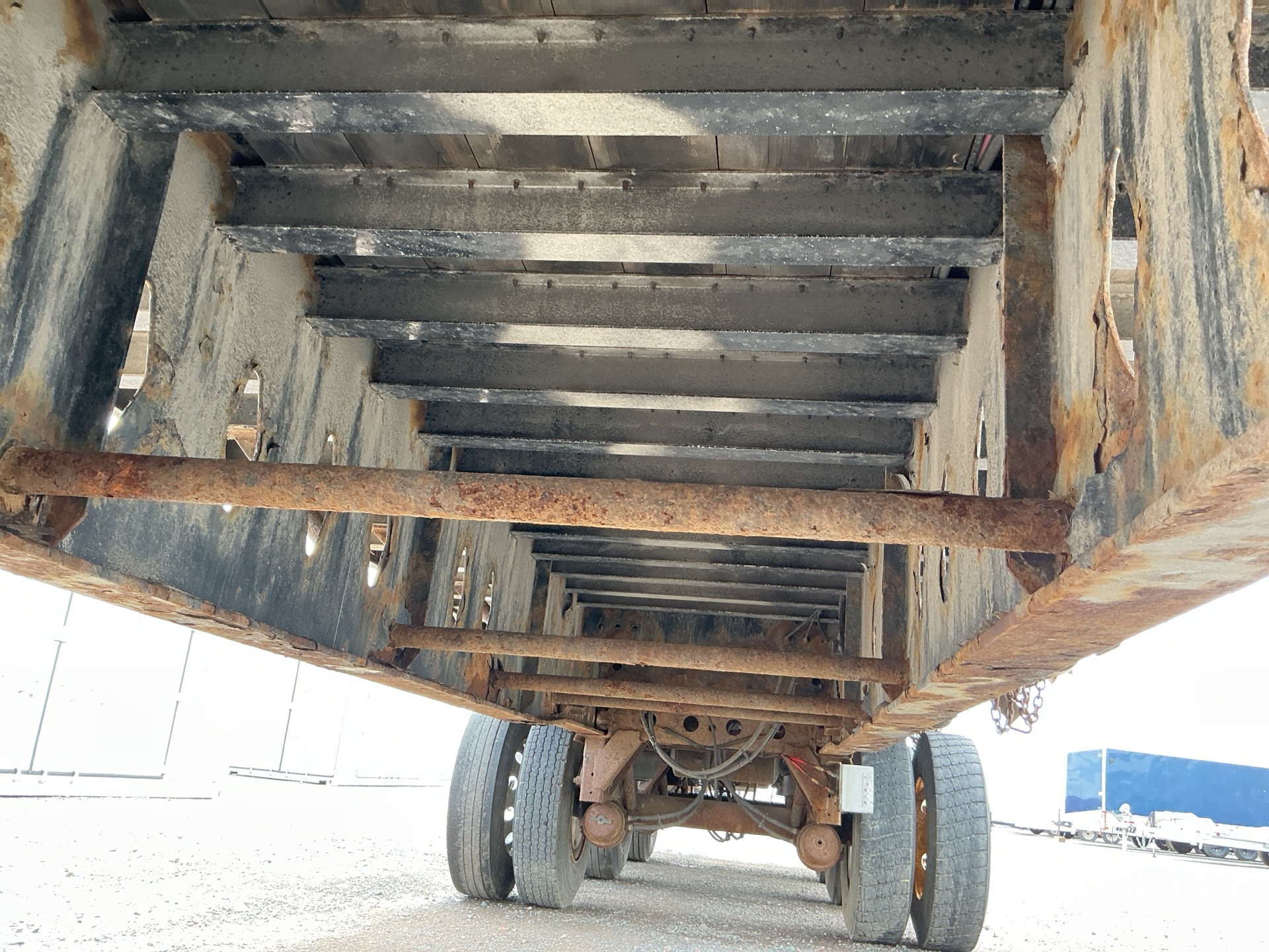 2009 Load King  53 FT TRI/A