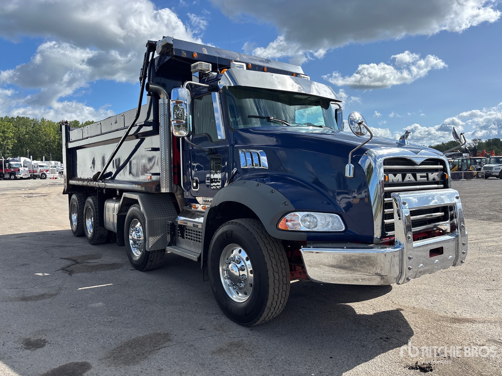2021 Mack GRANITE