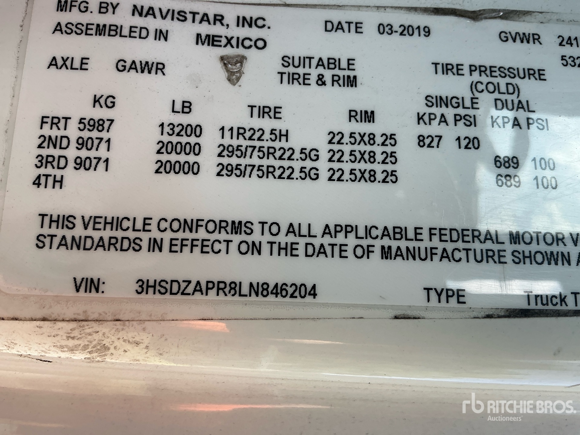 2020 International LT625