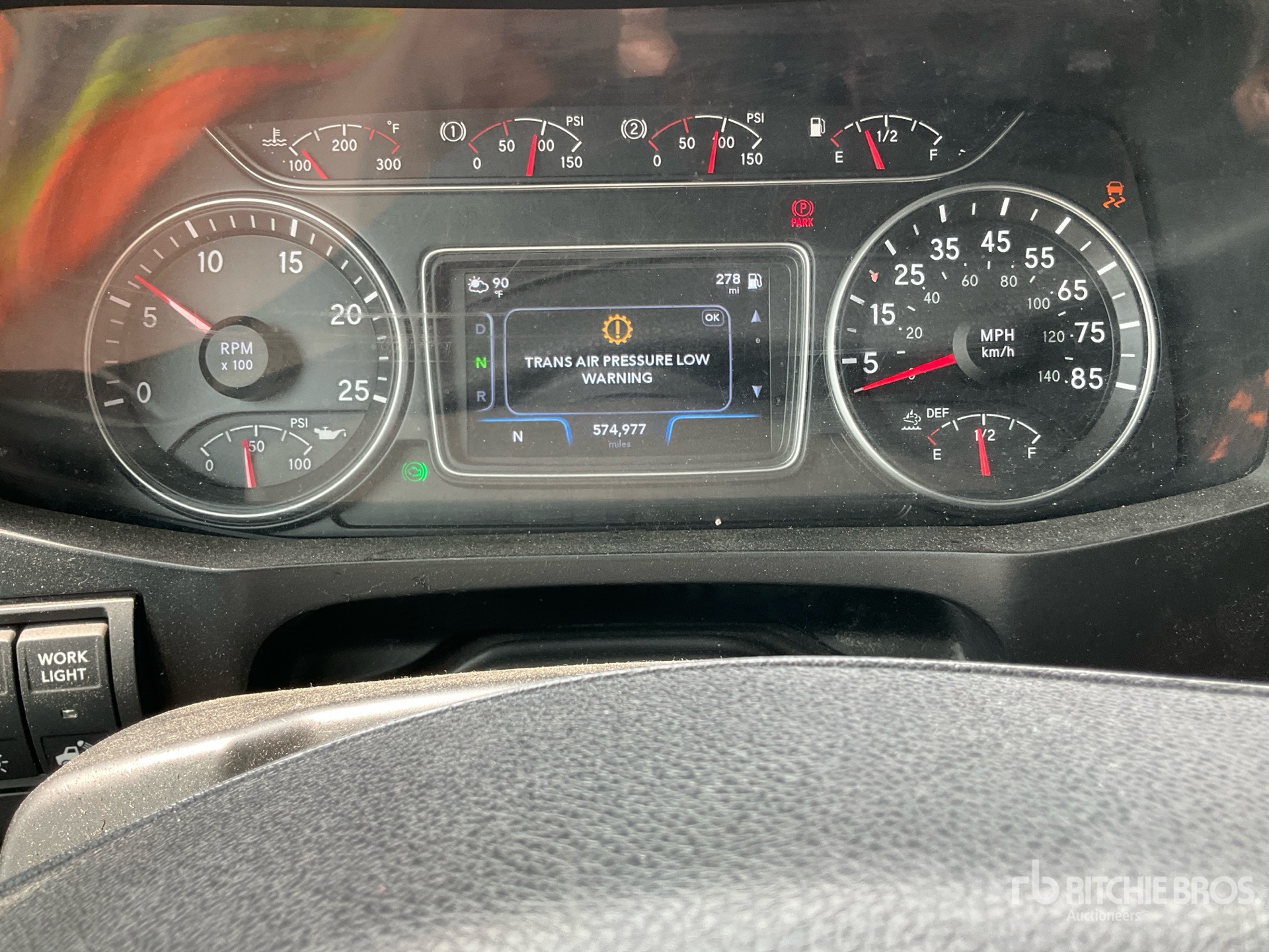 2020 International LT625