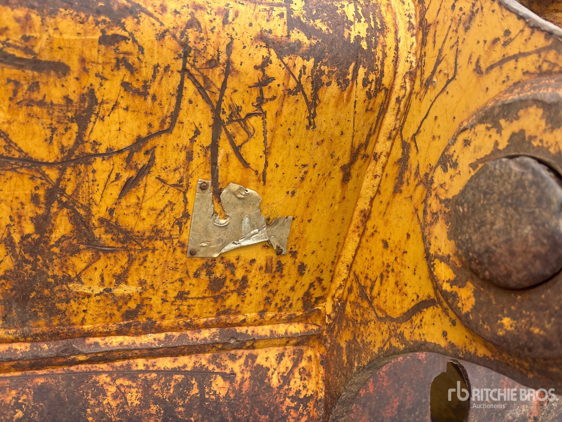 Caterpillar 52 IN - FITS CAT 300 CLASS