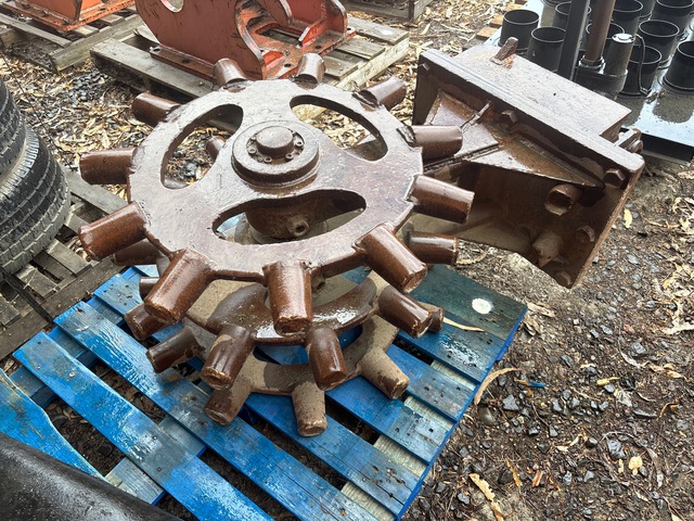 Wain-Roy 18 in Compaction Wheel