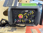 Poste de contrôle inférieur de base with