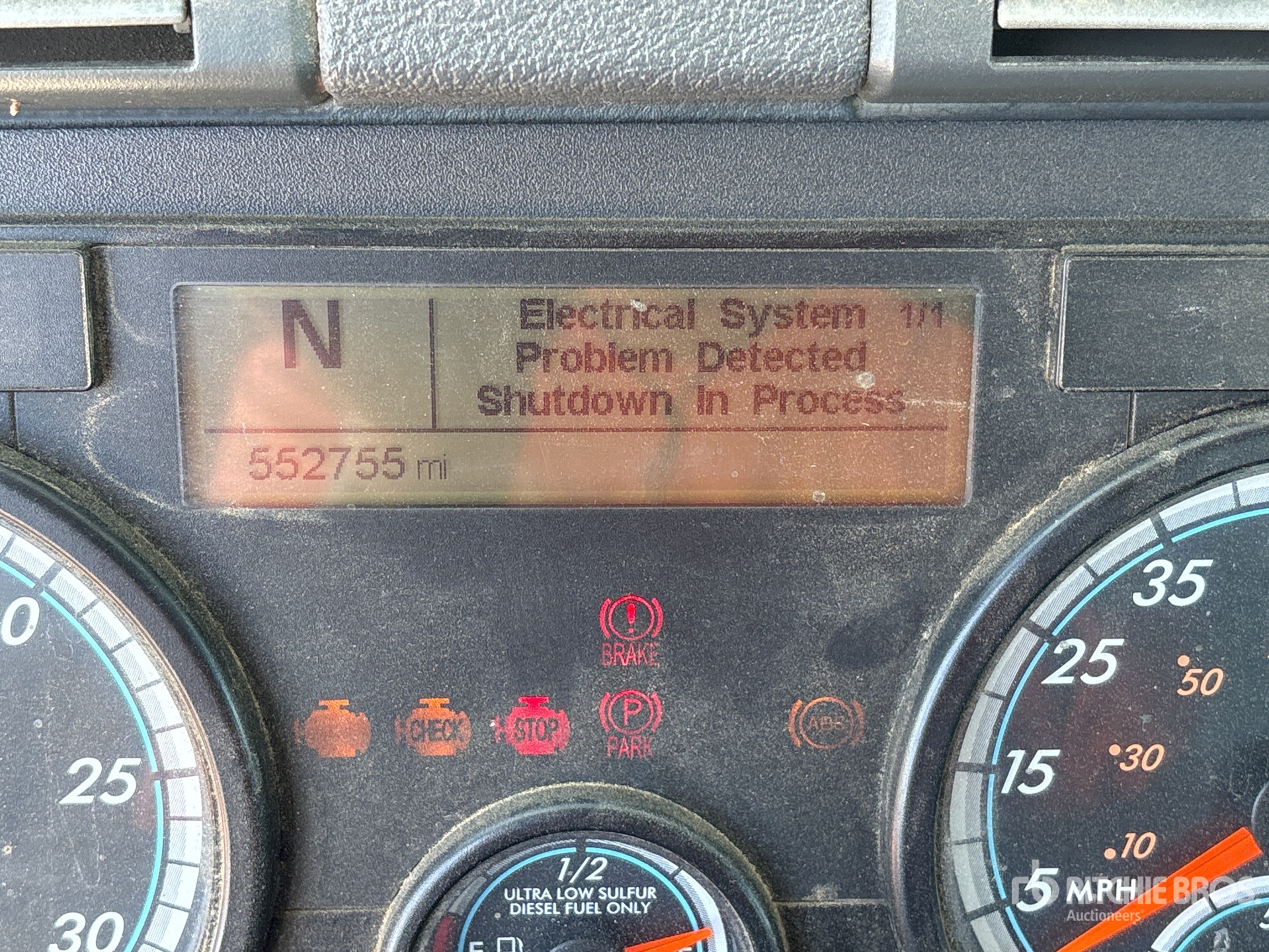 2017 Freightliner CASCADIA 125