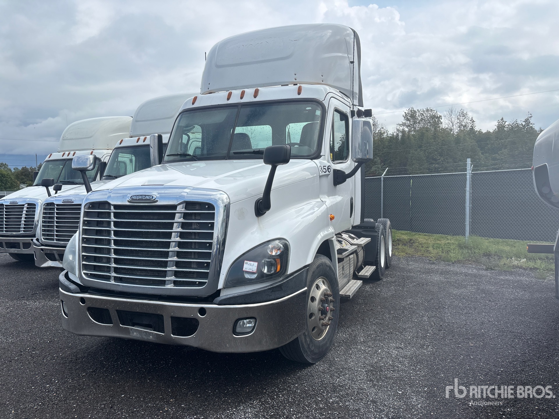Photo of 2016 Freightliner CASCADIA 125